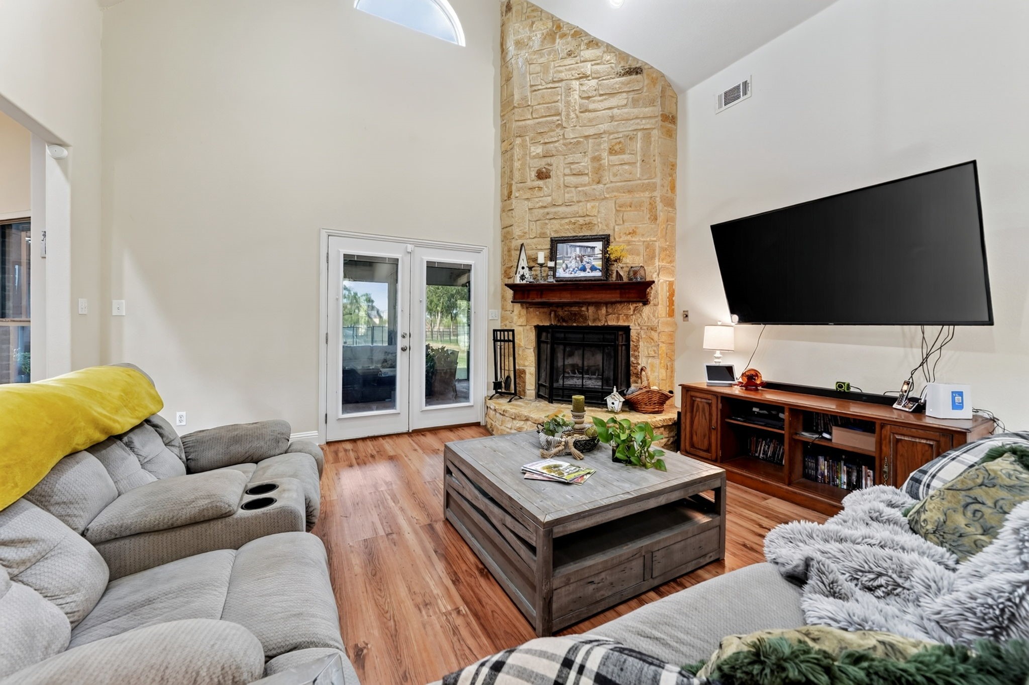 6220 Pinon Trail