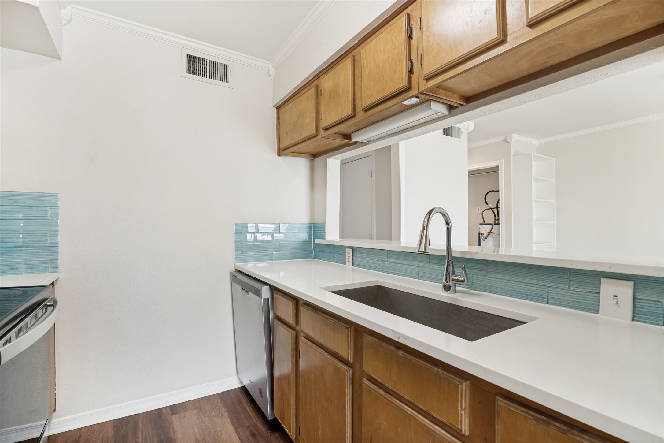 4606 Chaha Road 202