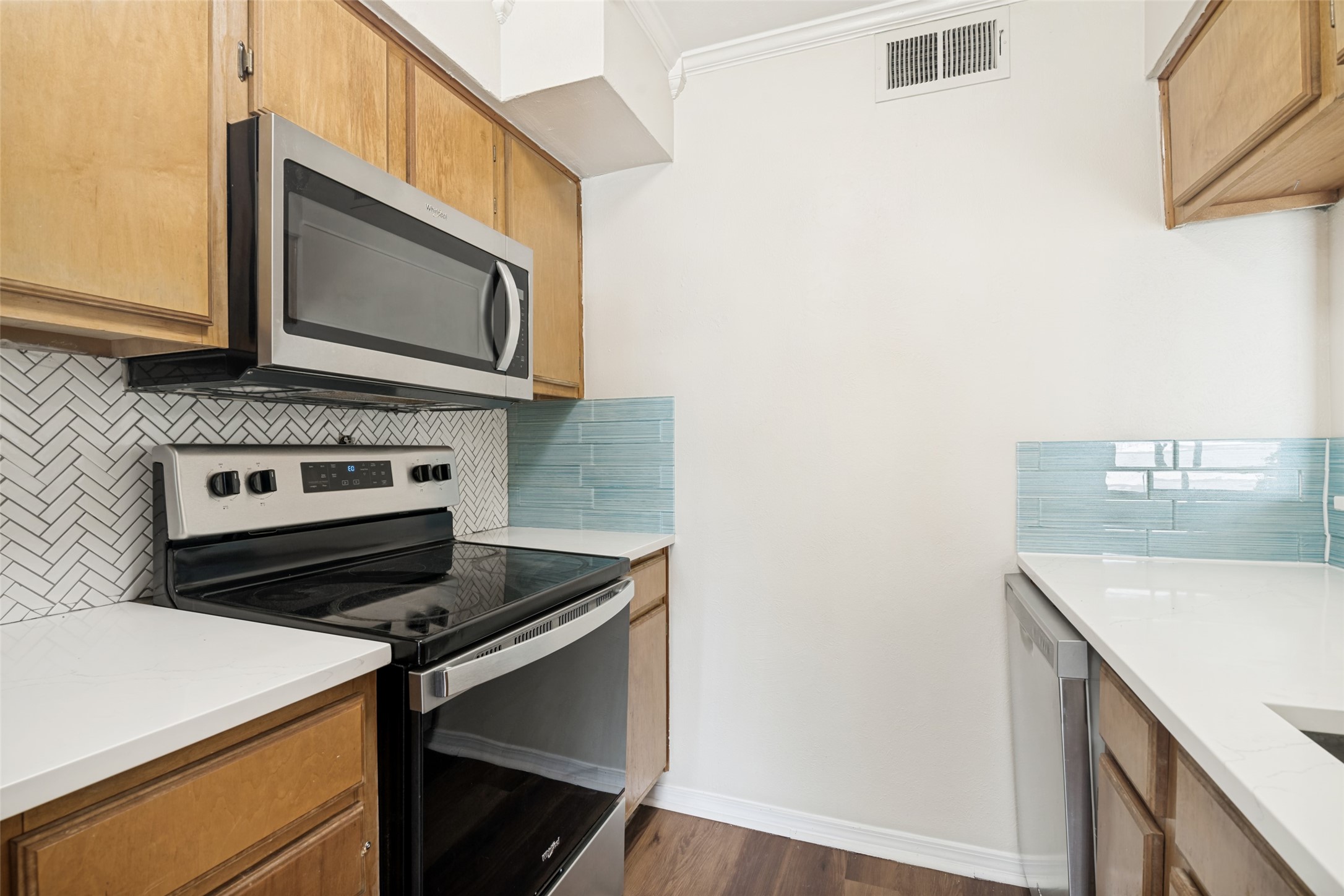 4606 Chaha Road 202