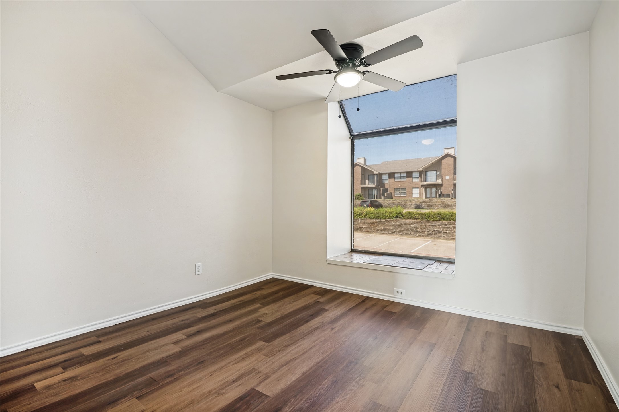 4606 Chaha Road 202