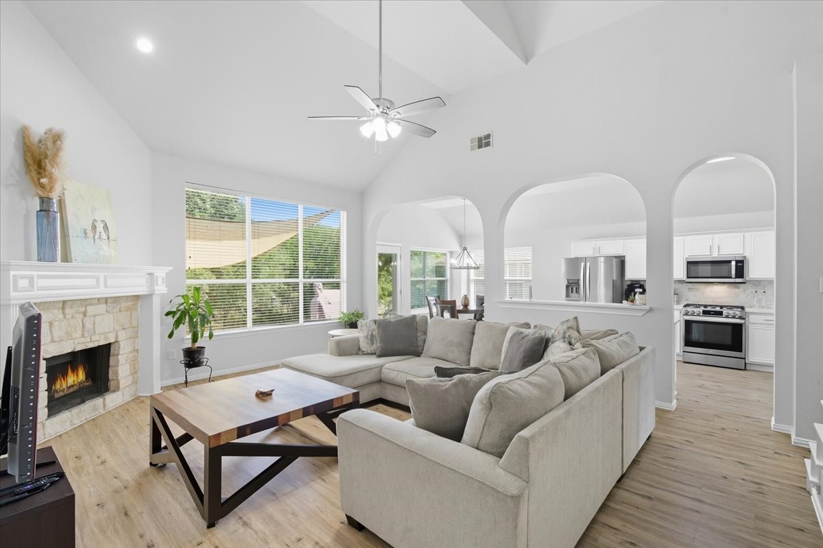 409 Springtree Road