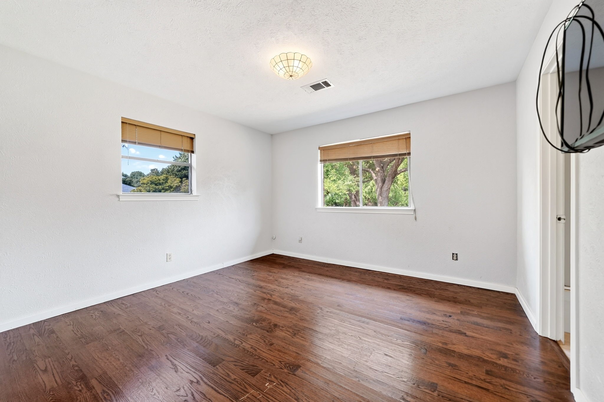 10130 Woodlake Drive