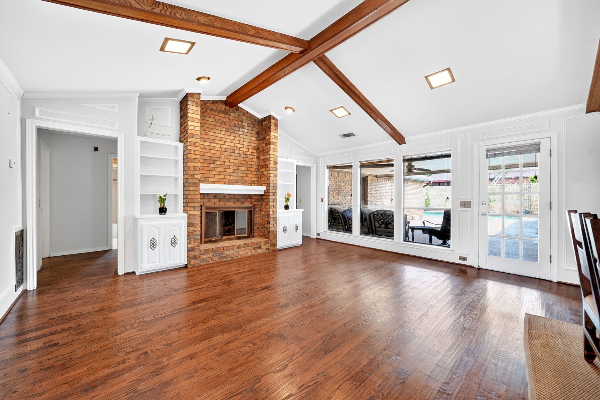 10130 Woodlake Drive