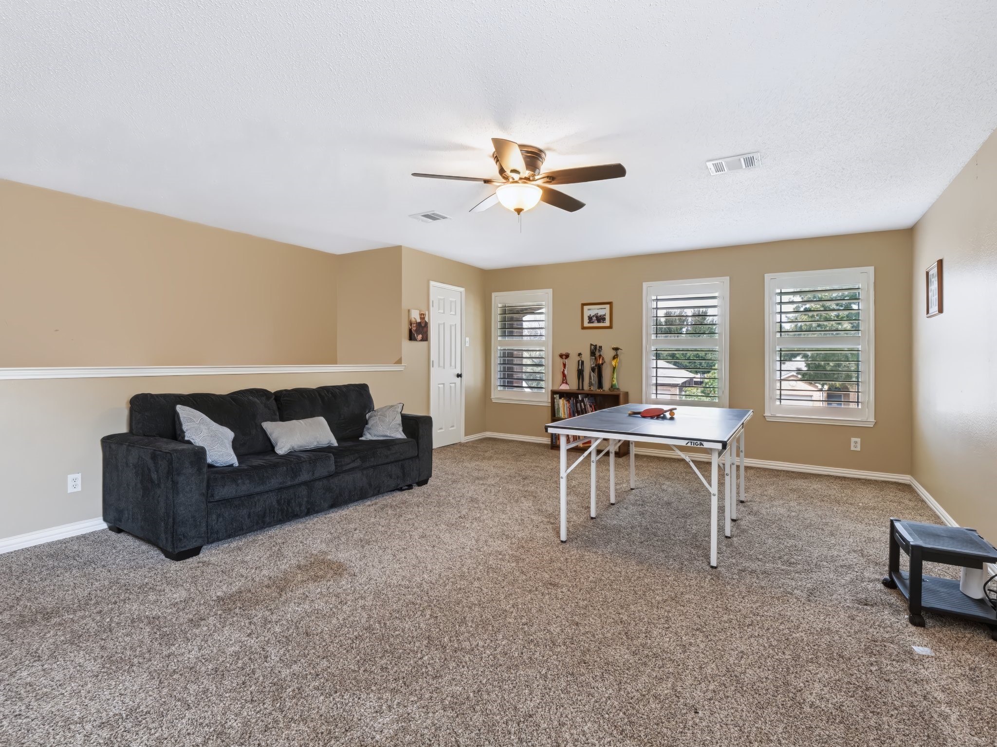 10518 Woodlands Trail