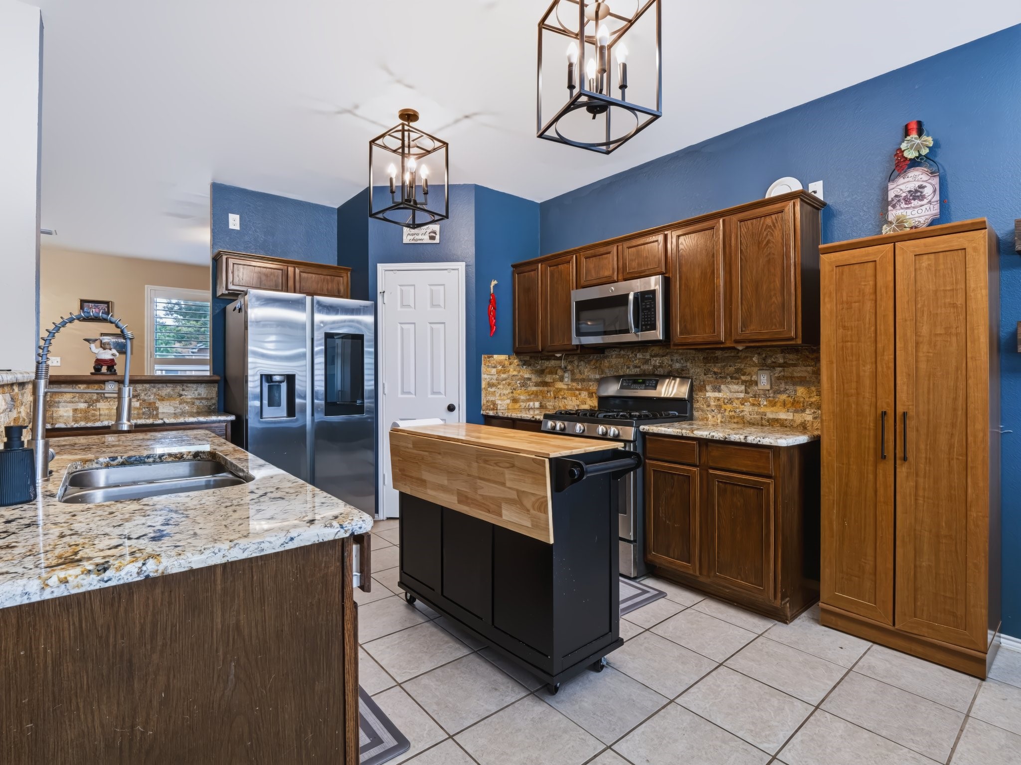 10518 Woodlands Trail