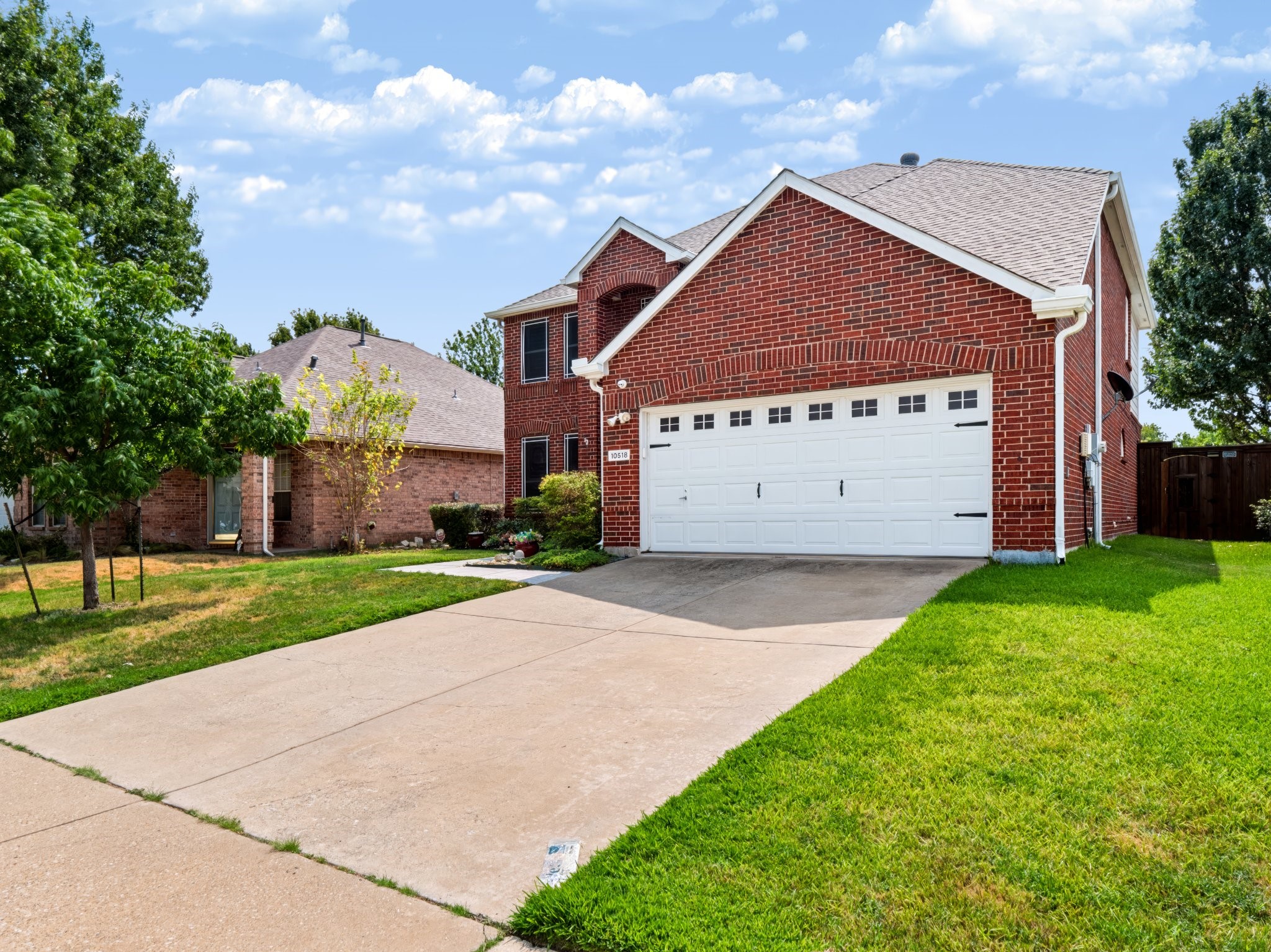 10518 Woodlands Trail