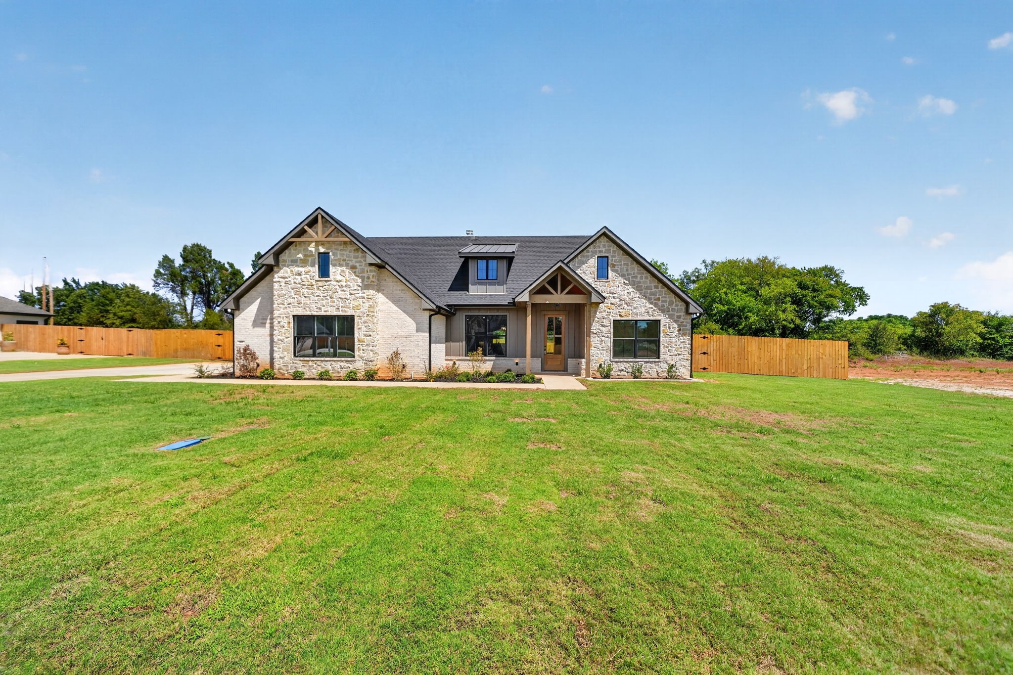305 Grace Lane