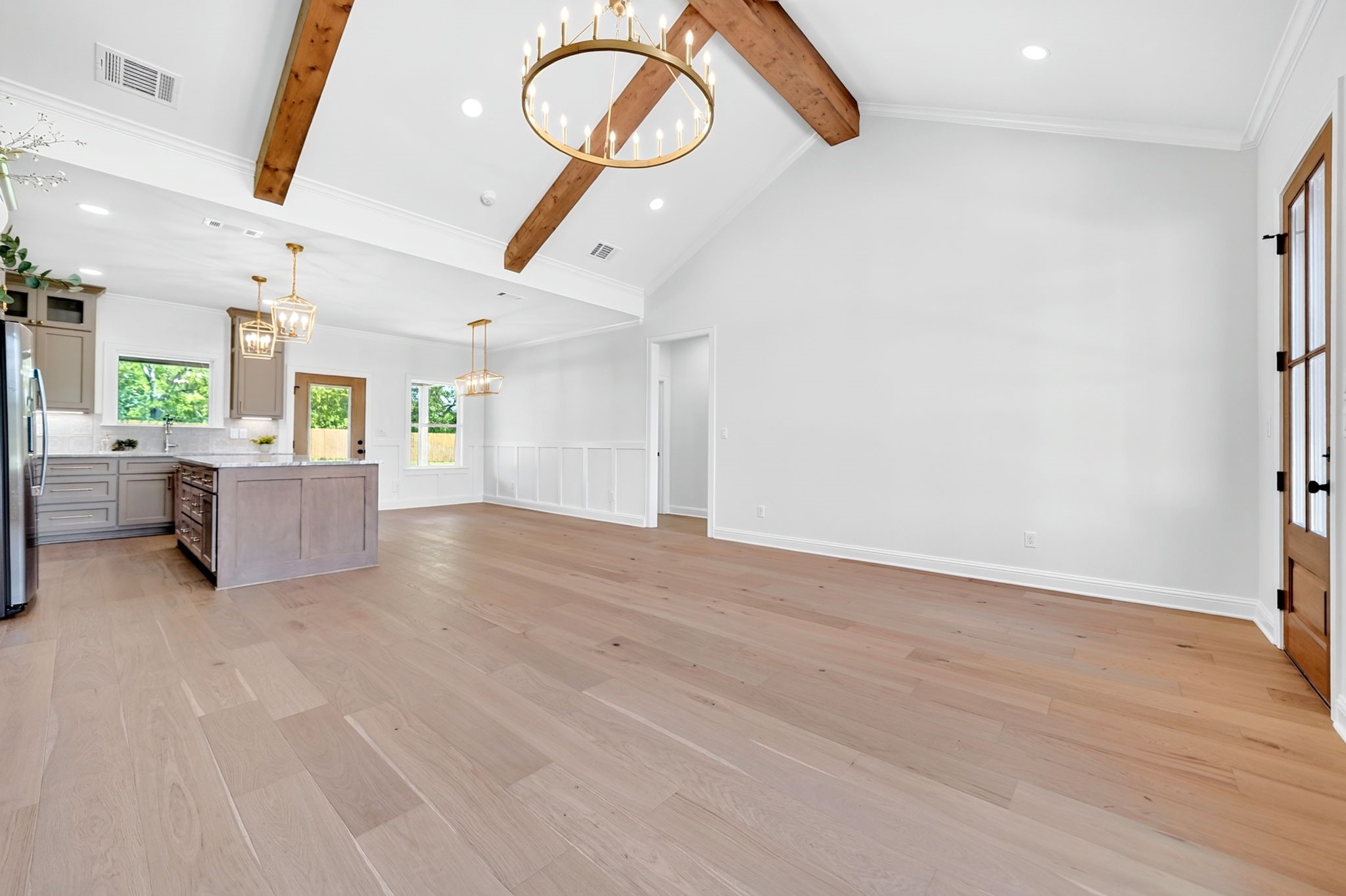 305 Grace Lane