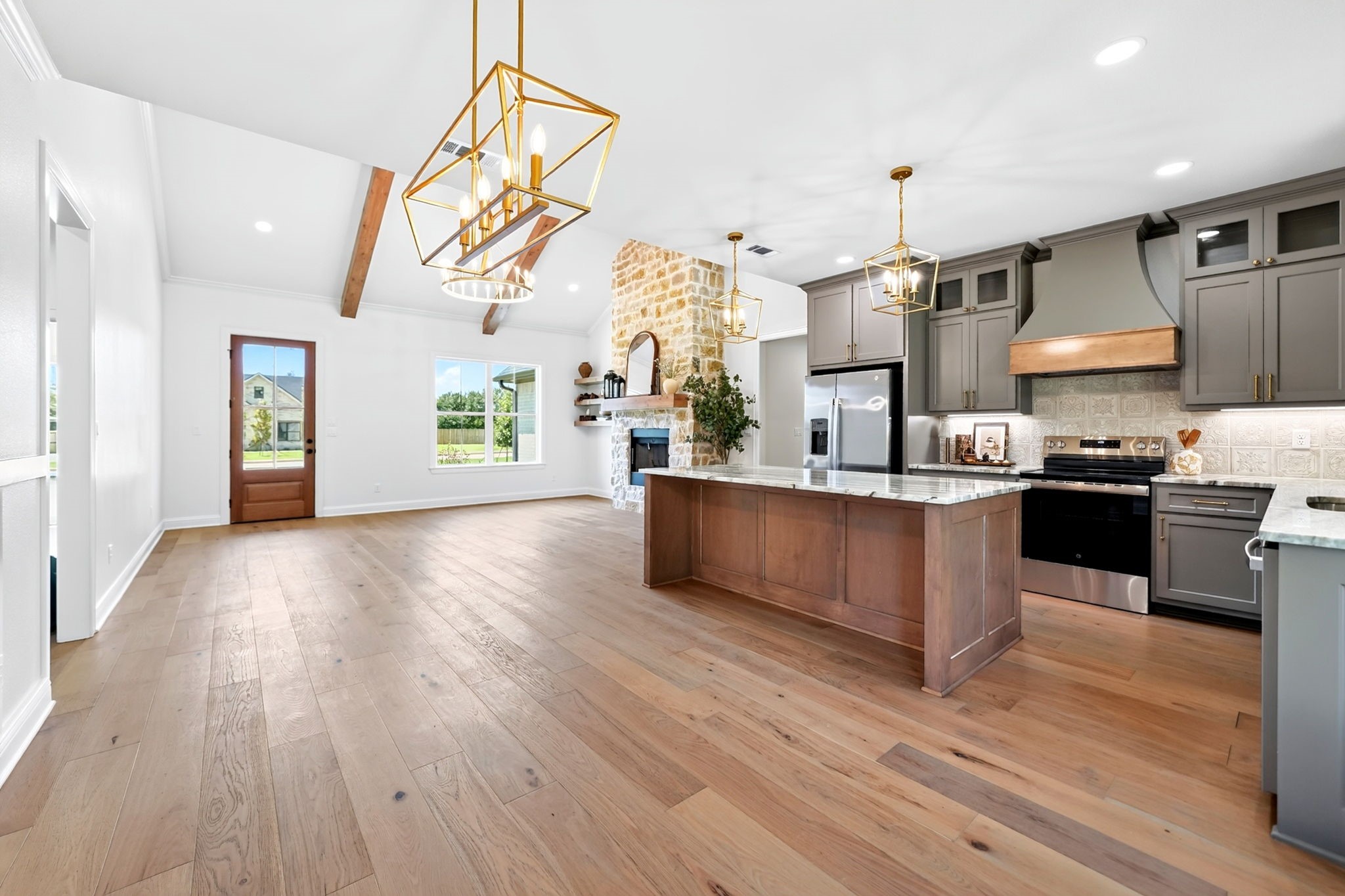 305 Grace Lane