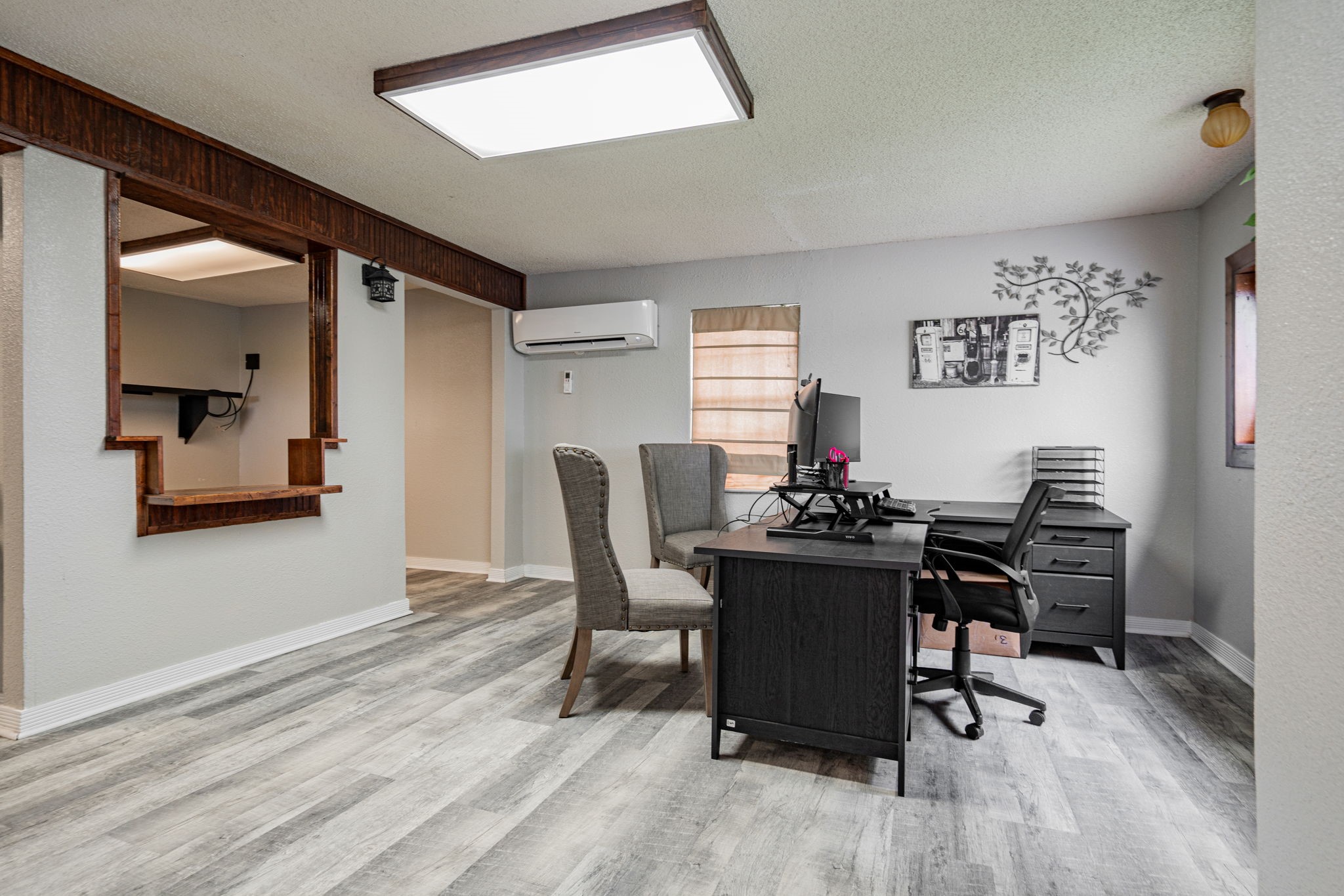 4037 N Goliad Street 101