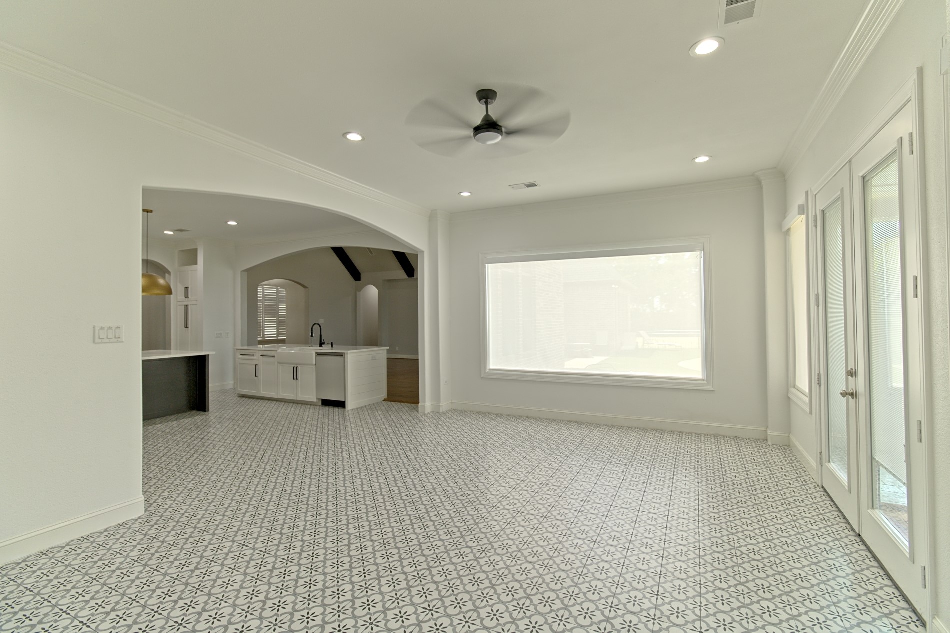 16661 Valley View