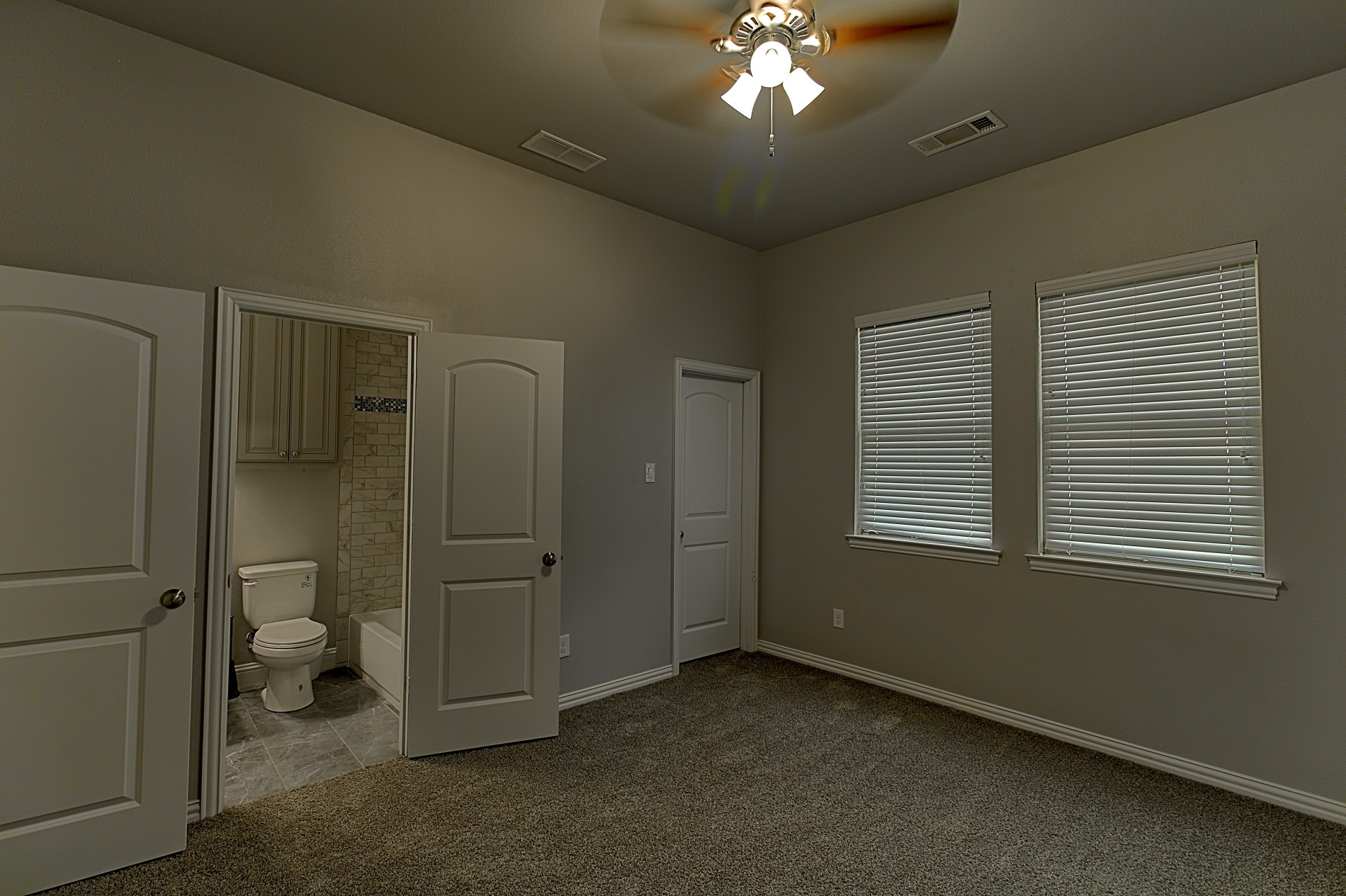 16661 Valley View