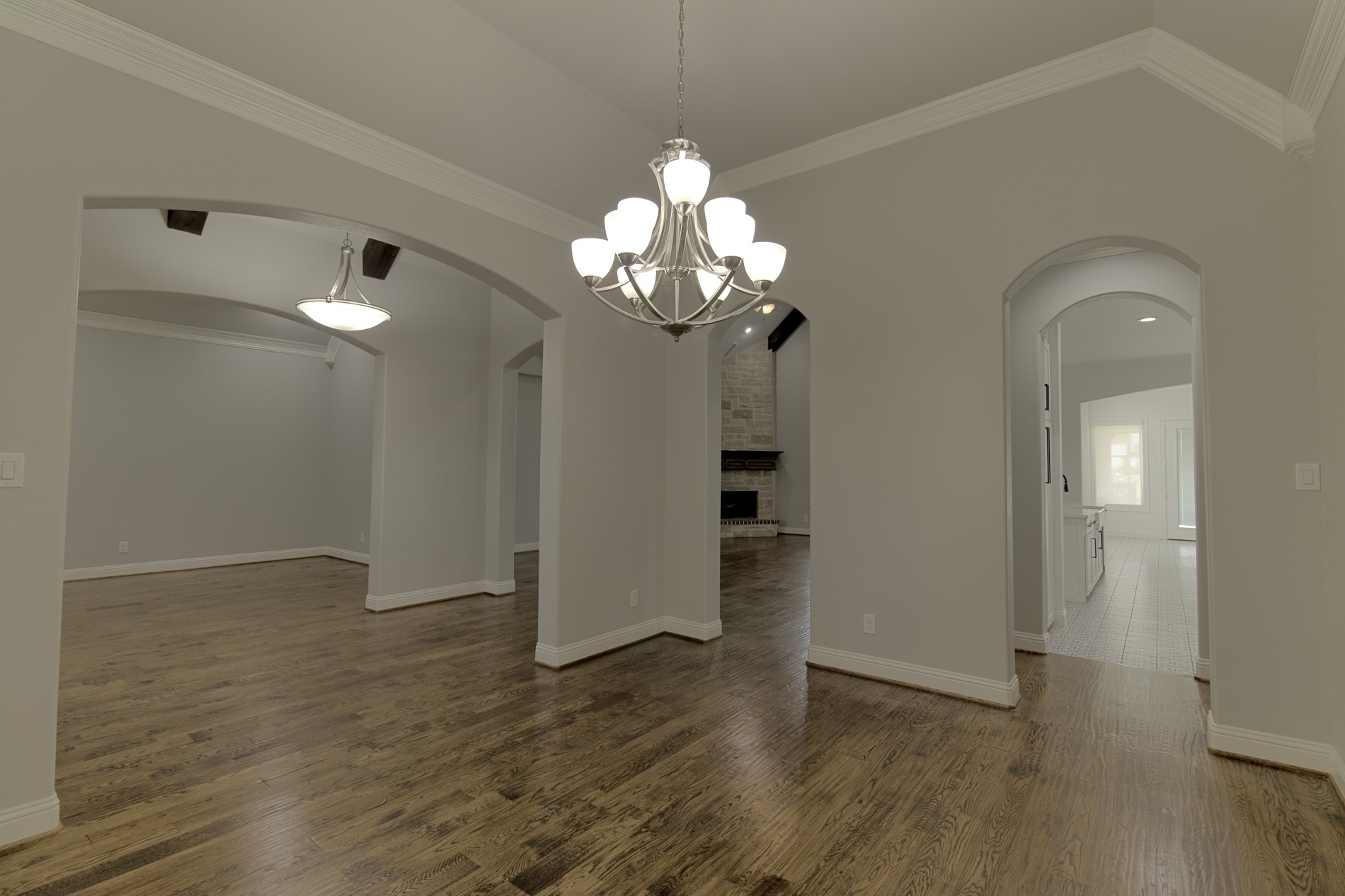 16661 Valley View