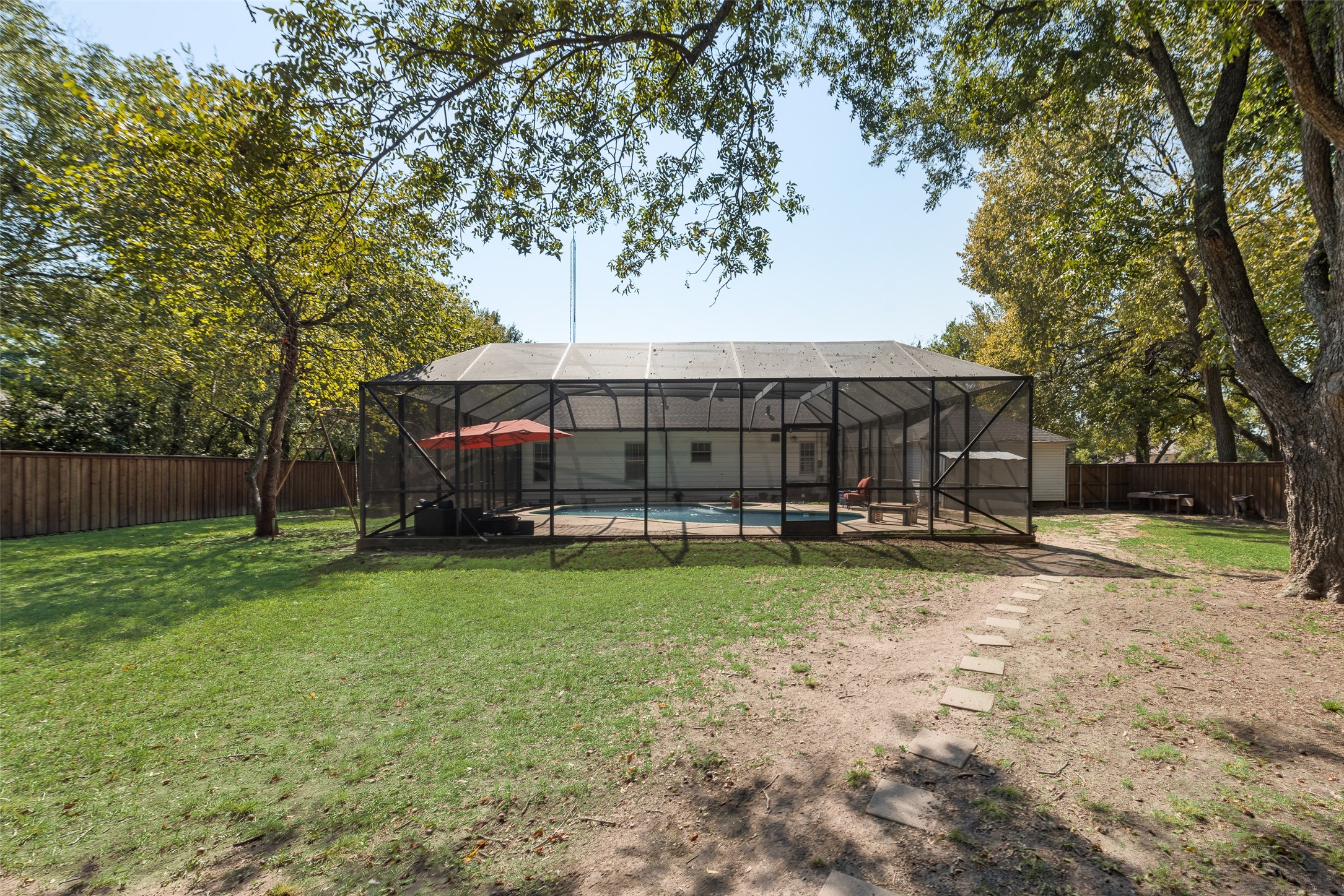 233 E High Street