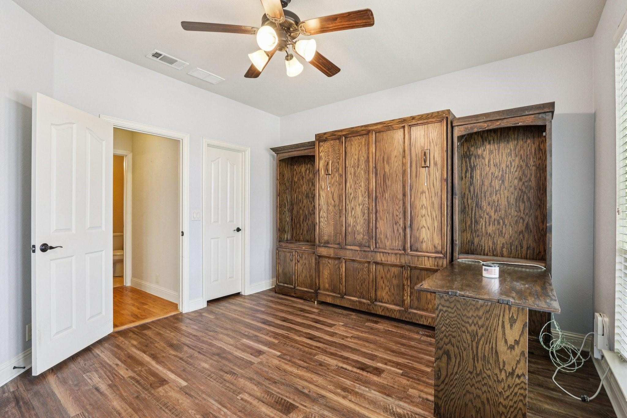 8308 Spitfire Trail