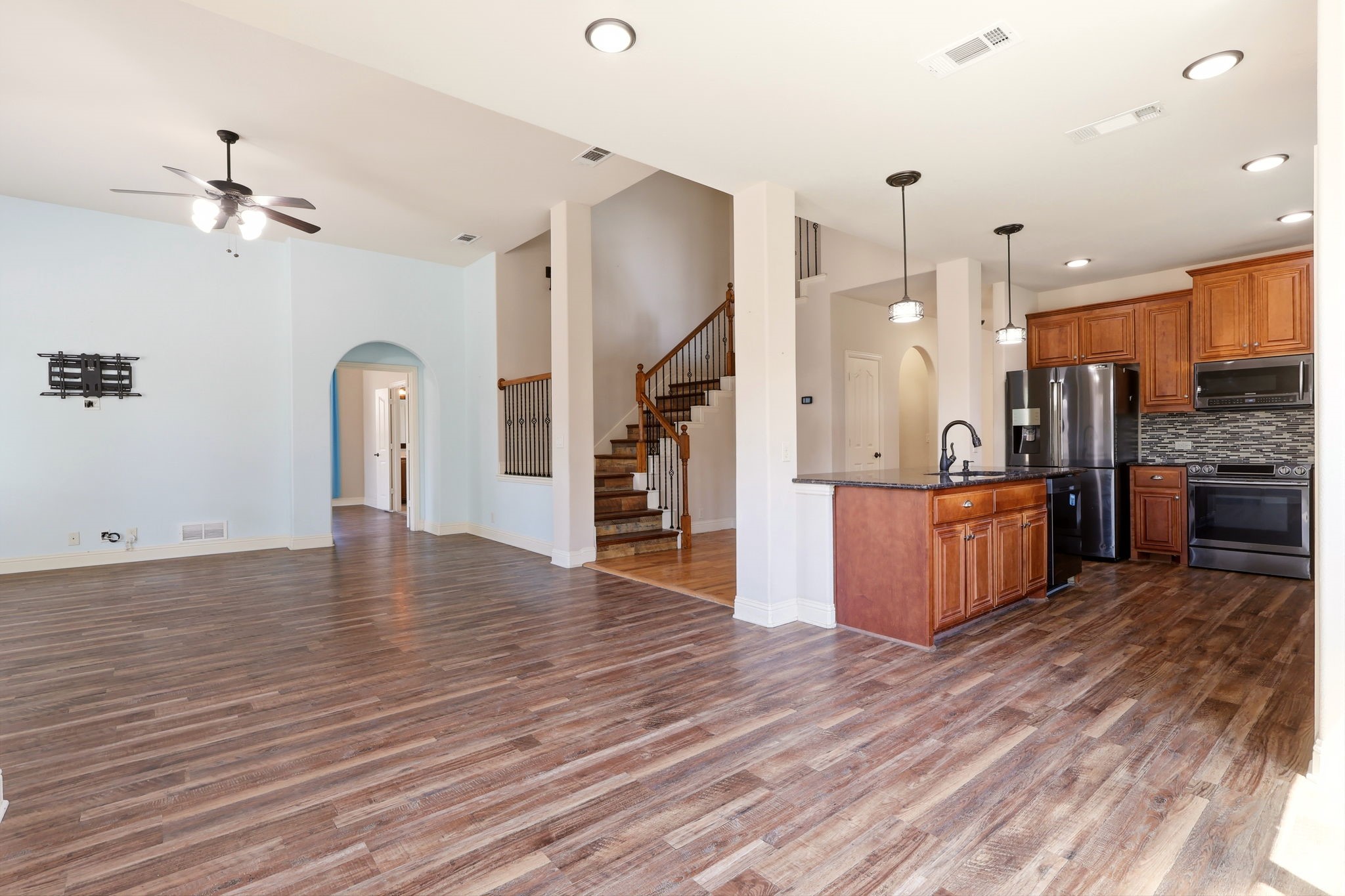 8308 Spitfire Trail