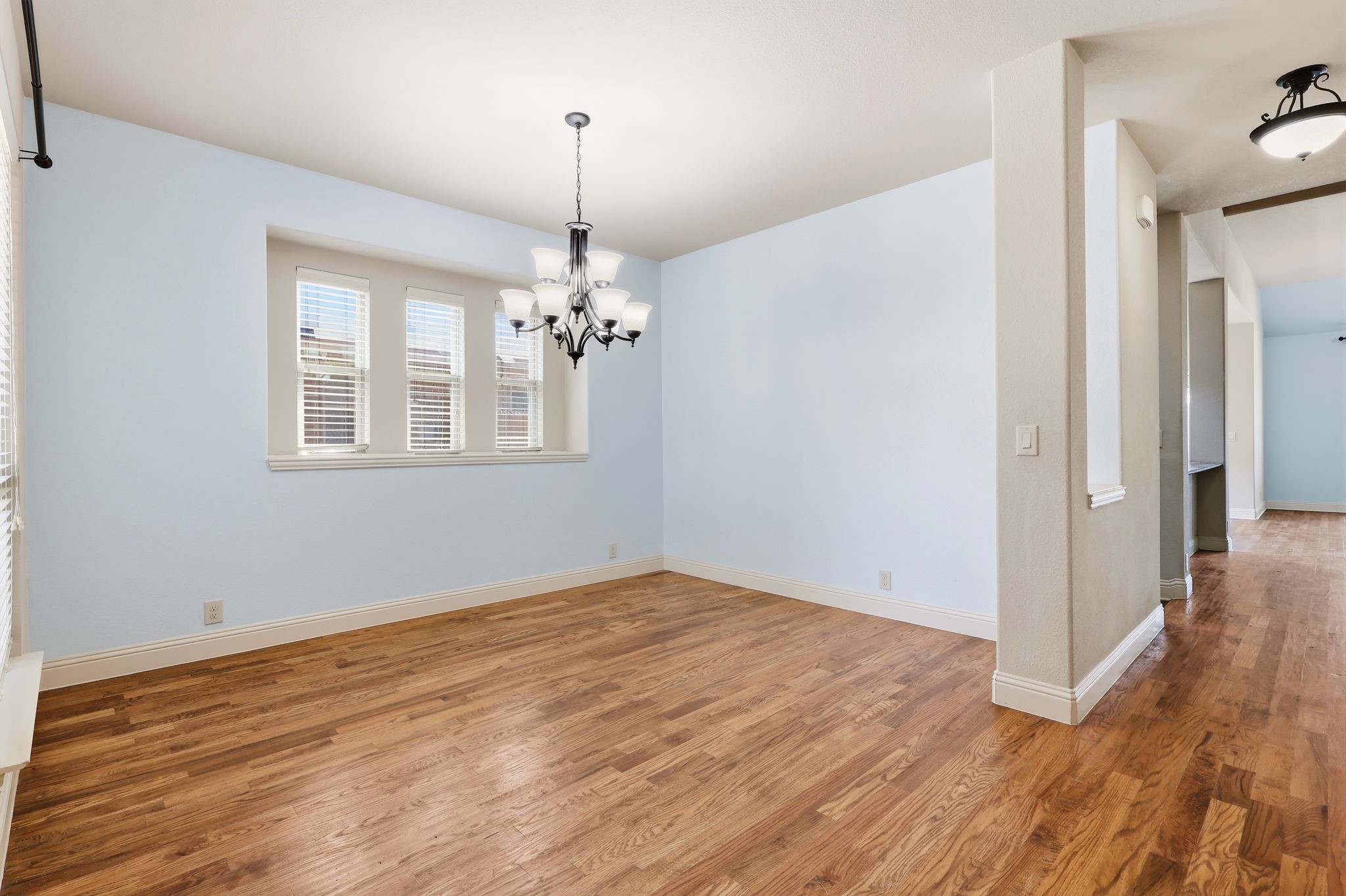8308 Spitfire Trail