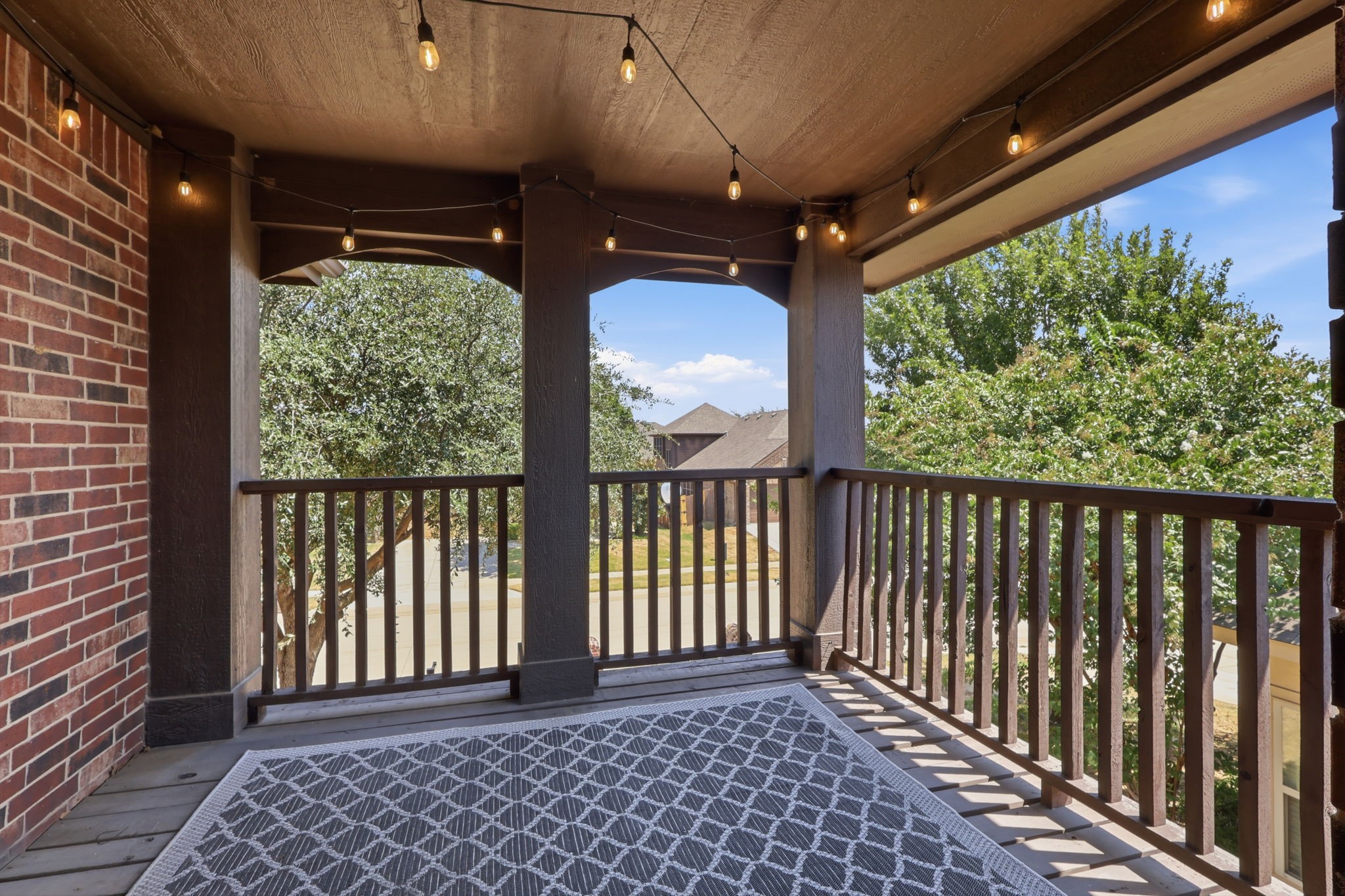 8308 Spitfire Trail