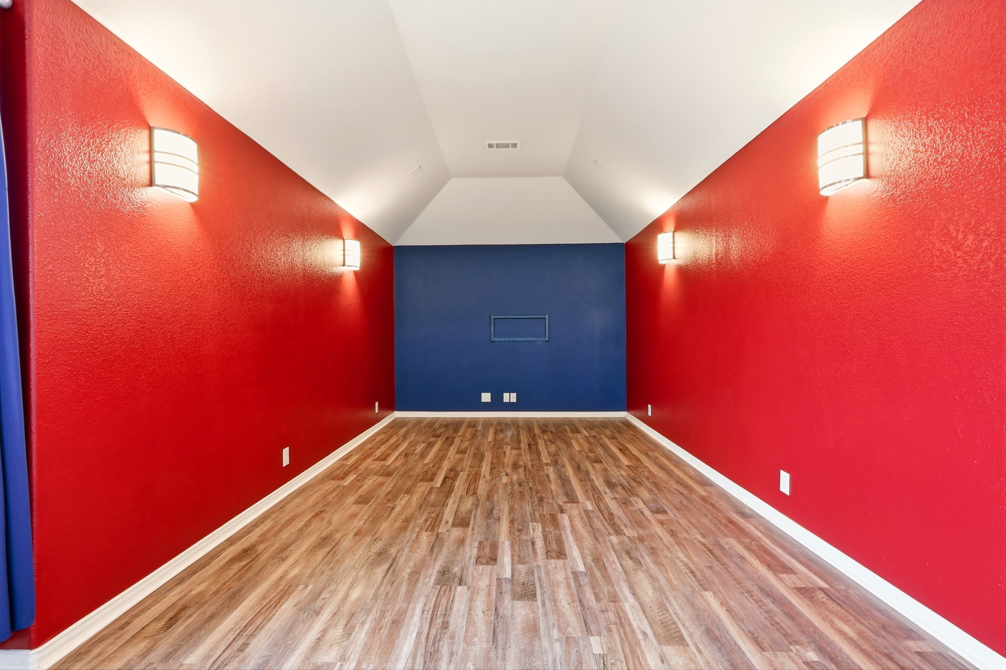 8308 Spitfire Trail