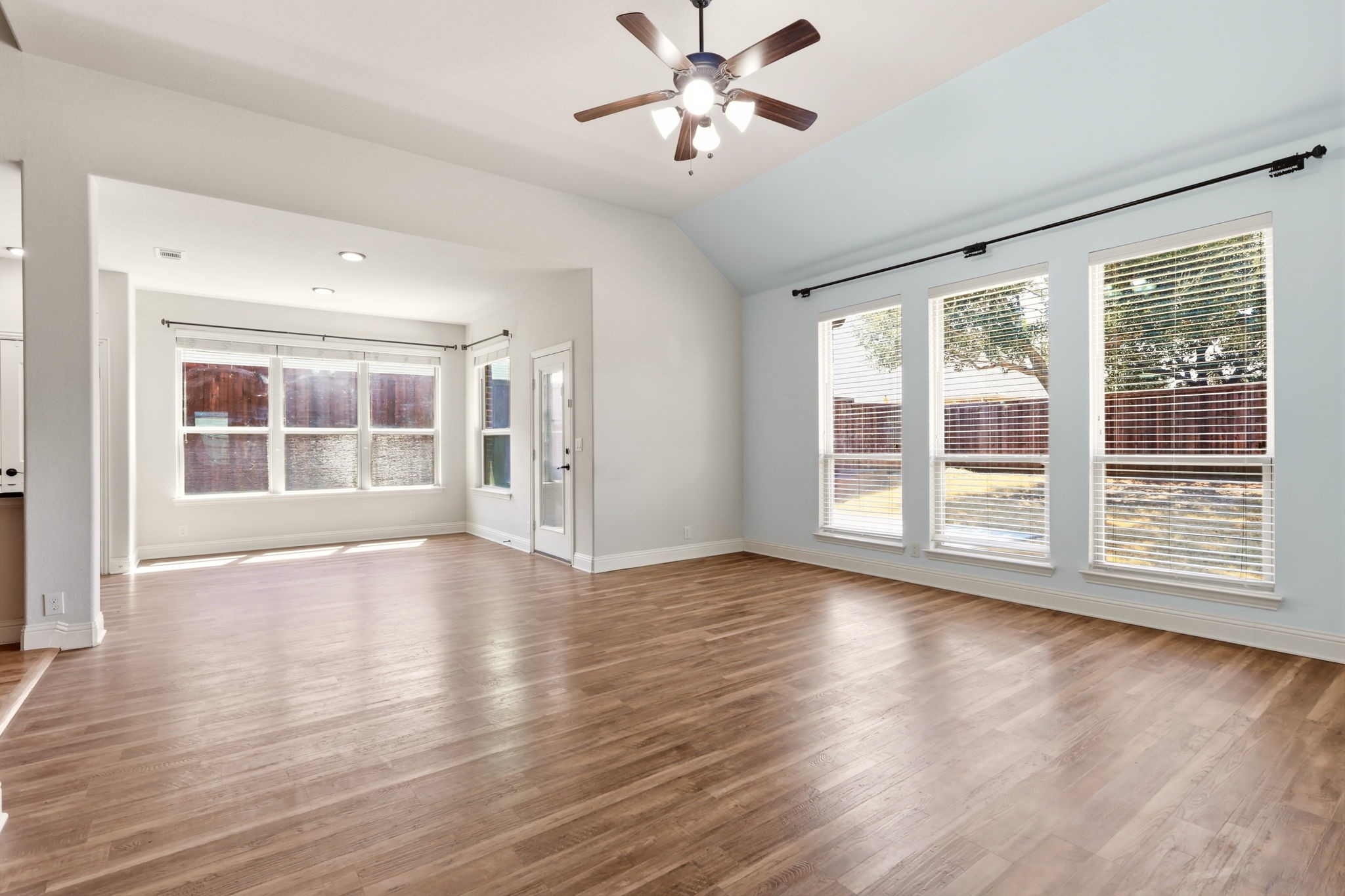 8308 Spitfire Trail