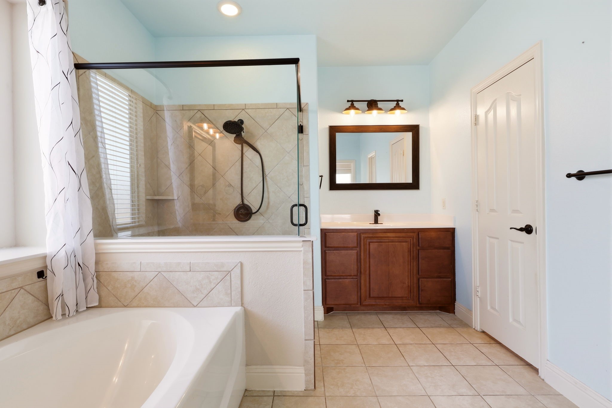 8308 Spitfire Trail