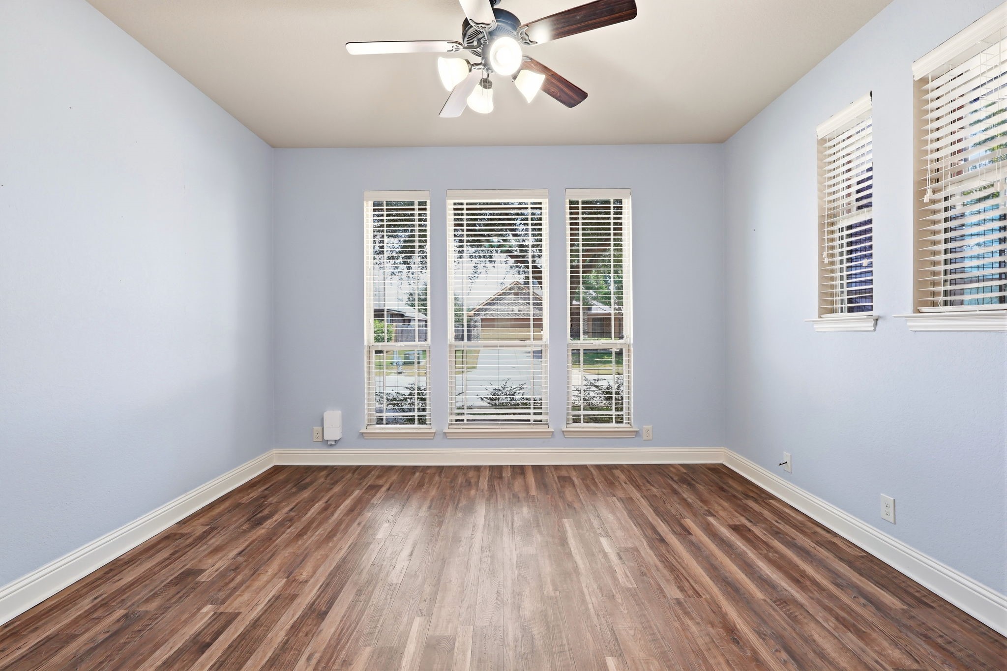 8308 Spitfire Trail