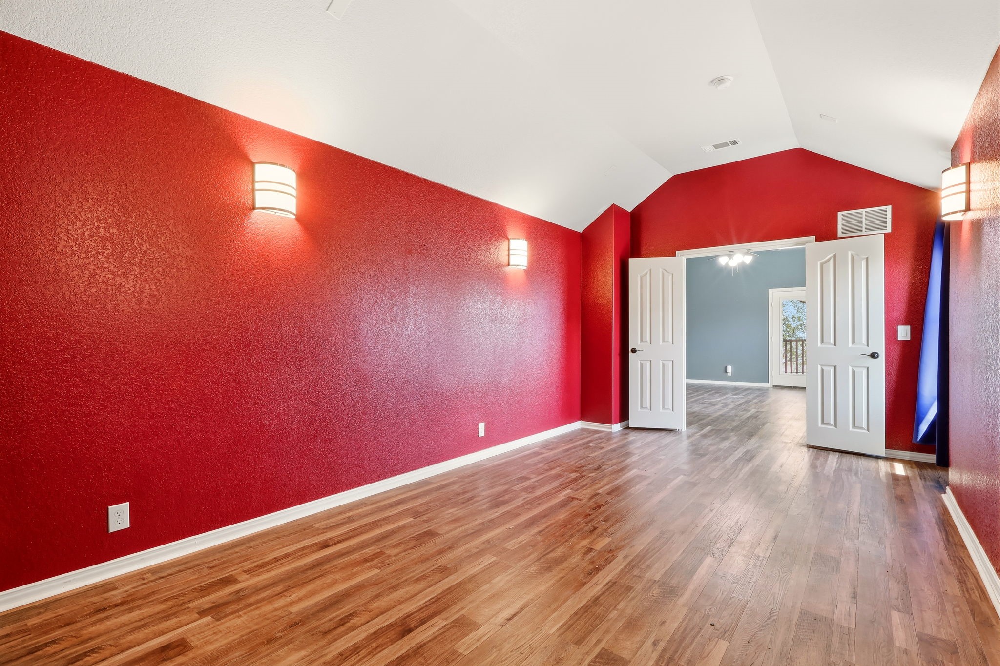 8308 Spitfire Trail