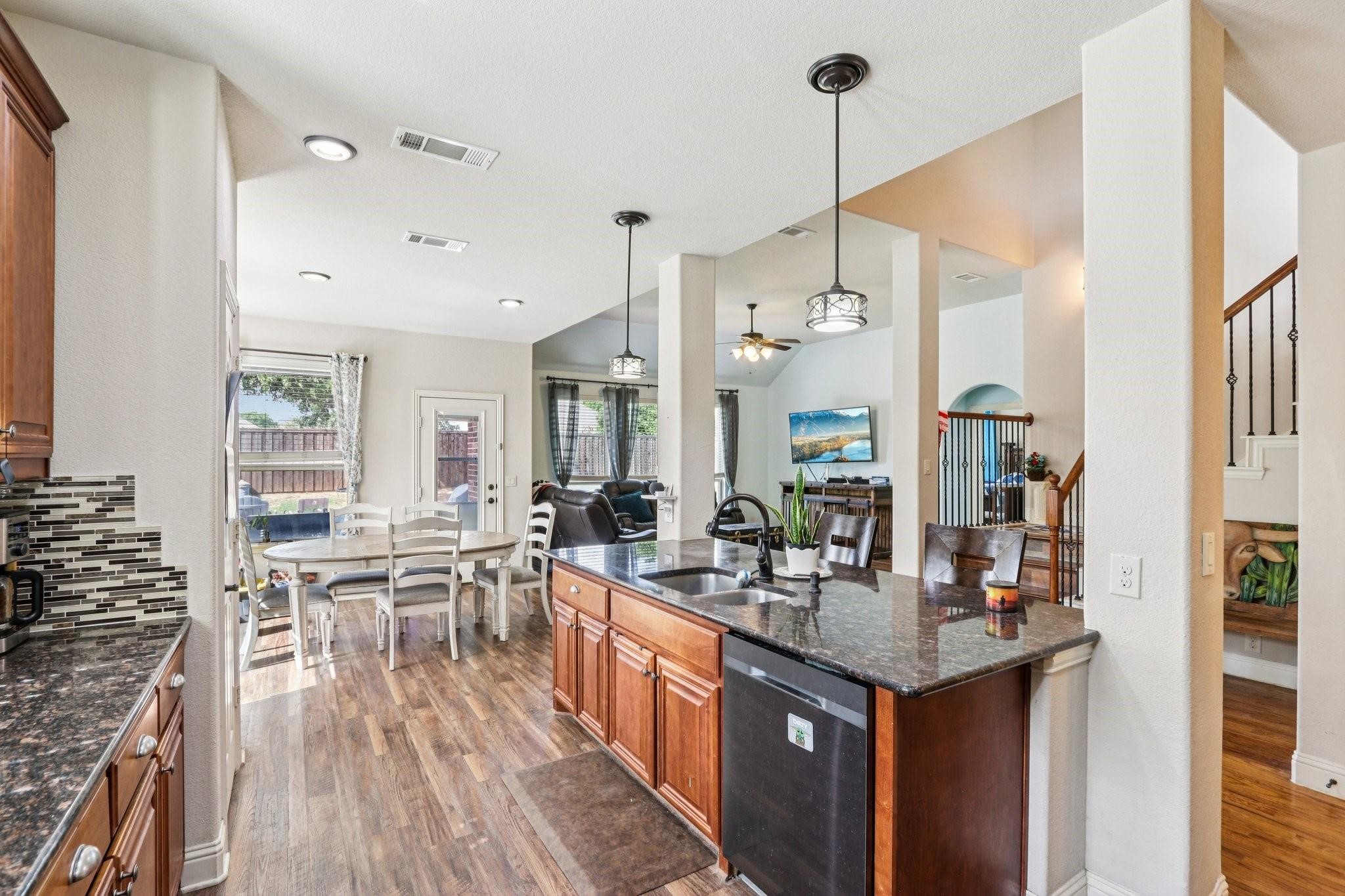 8308 Spitfire Trail