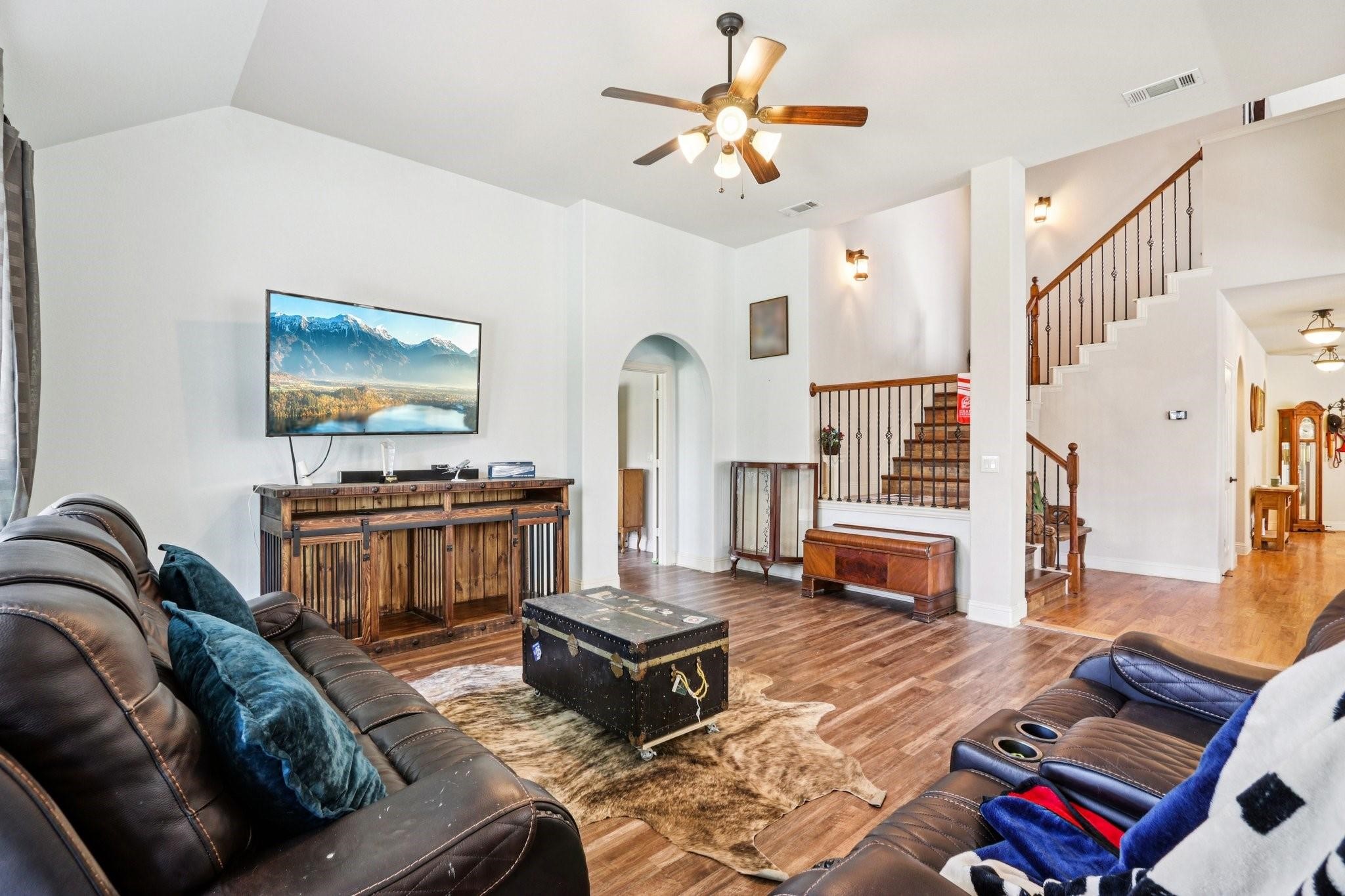 8308 Spitfire Trail