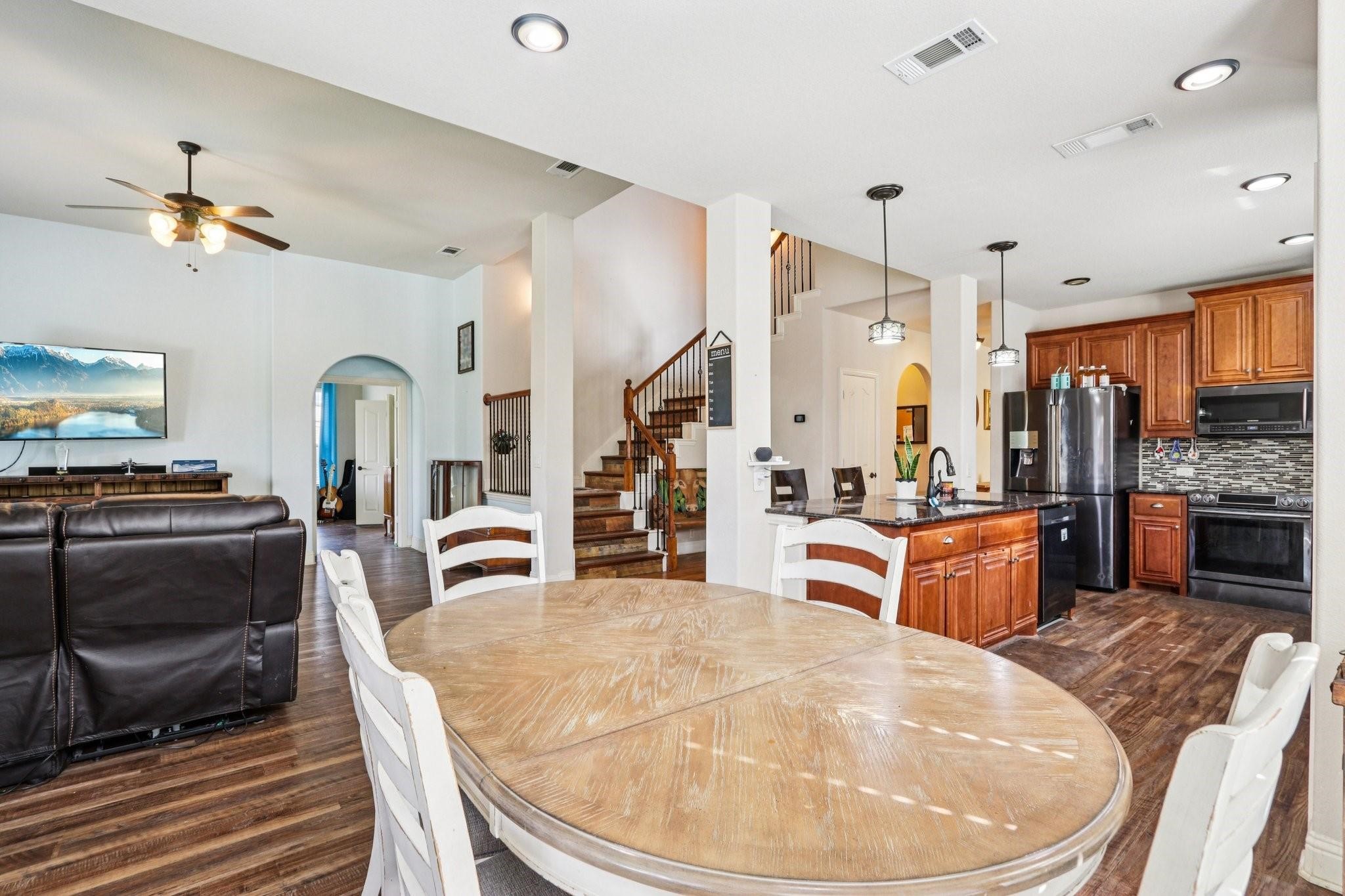 8308 Spitfire Trail