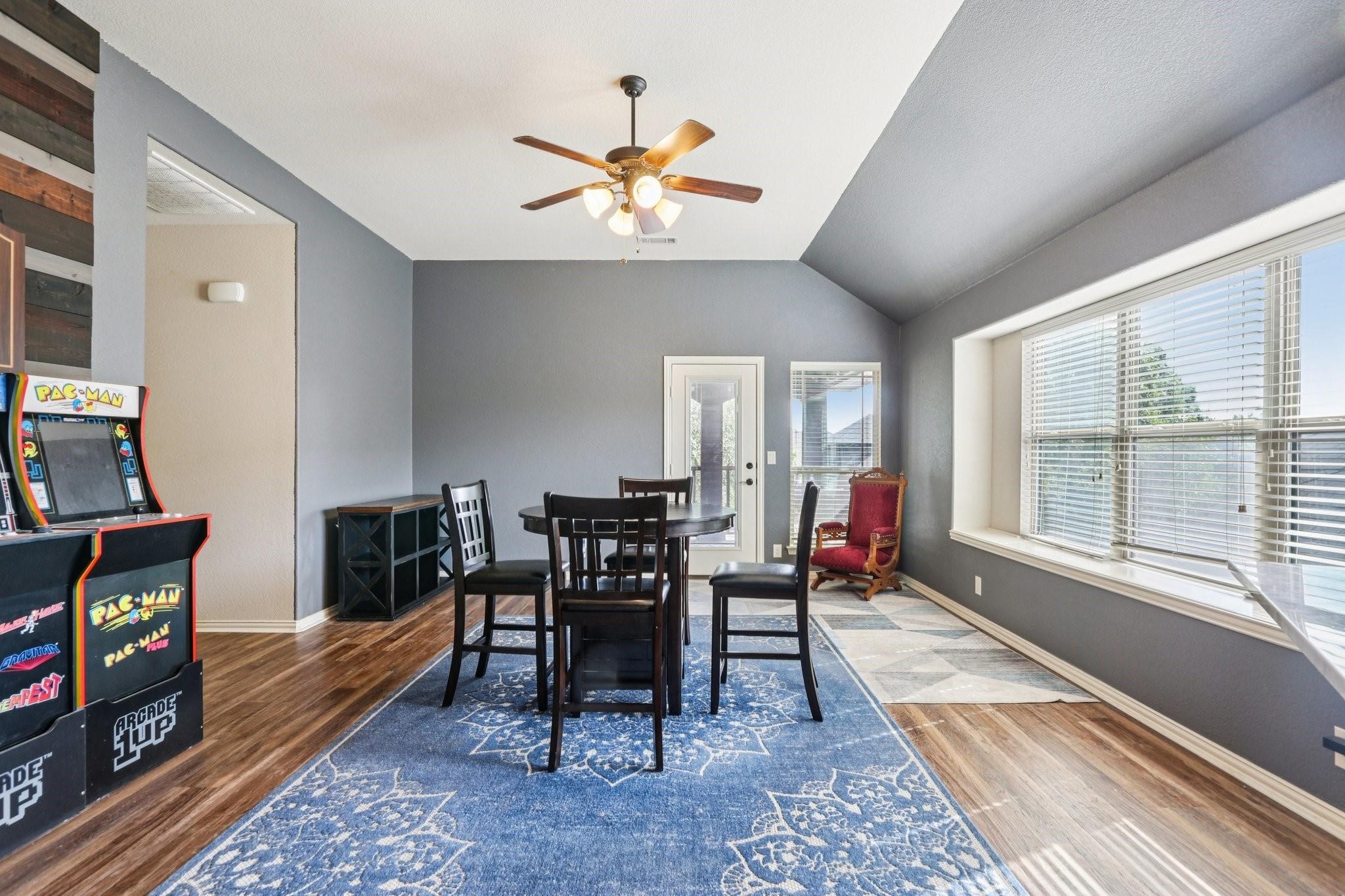 8308 Spitfire Trail