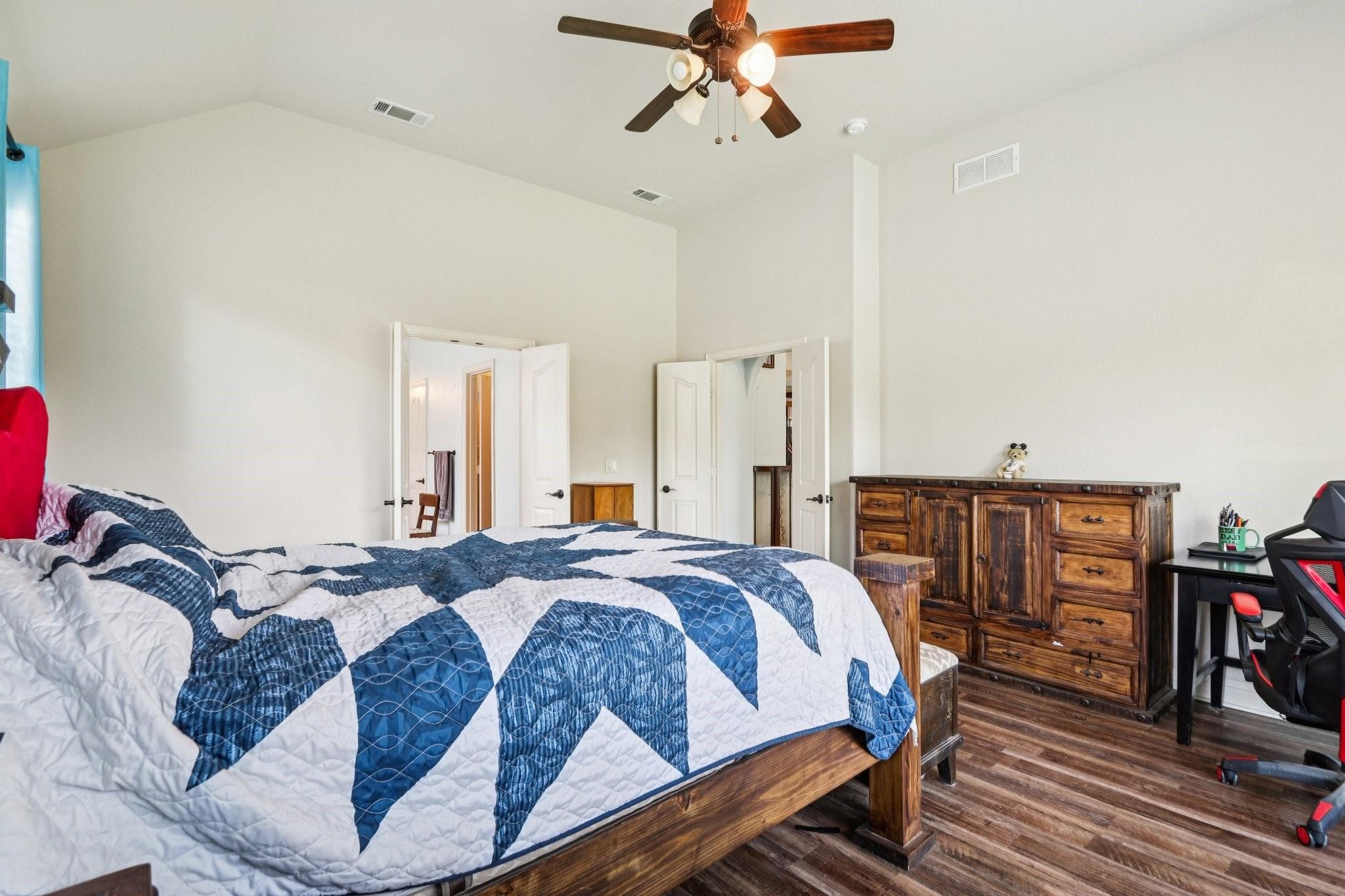 8308 Spitfire Trail
