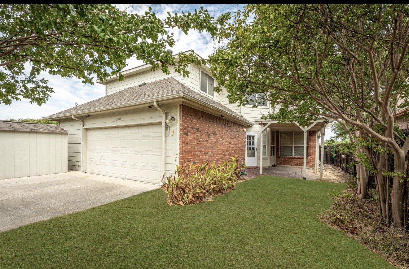 2809 Vail Drive