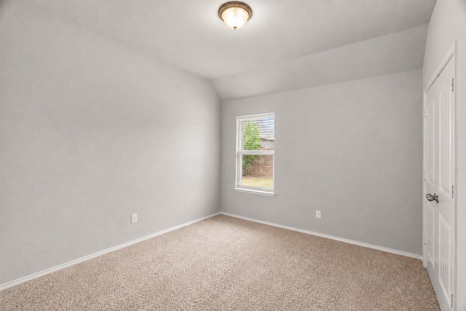 4741 Meadow Green Trail
