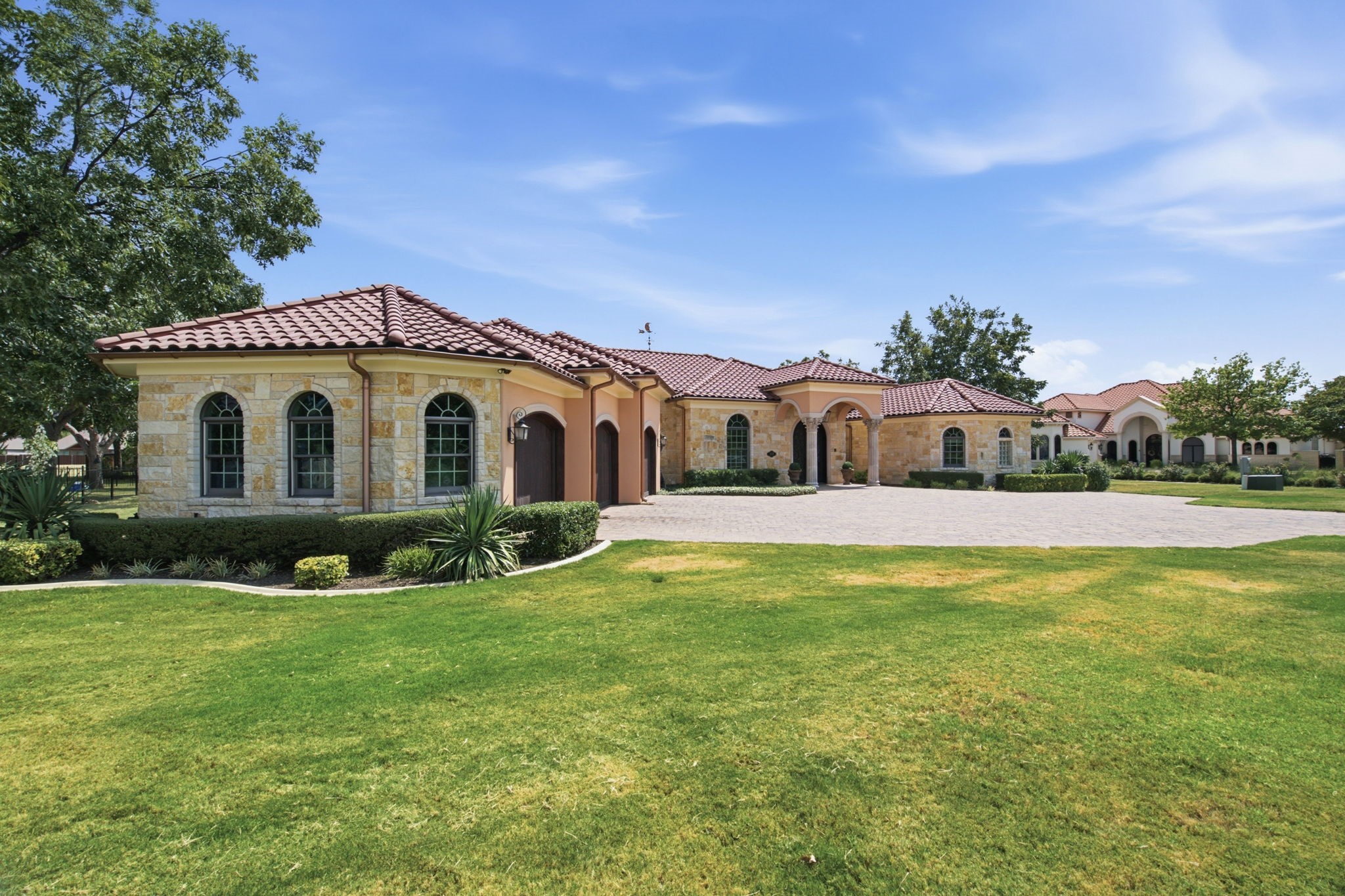 1000 Catalina Bay Boulevard