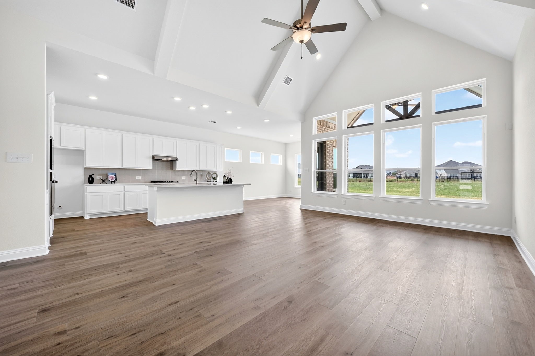 4009 Tamarack Lane