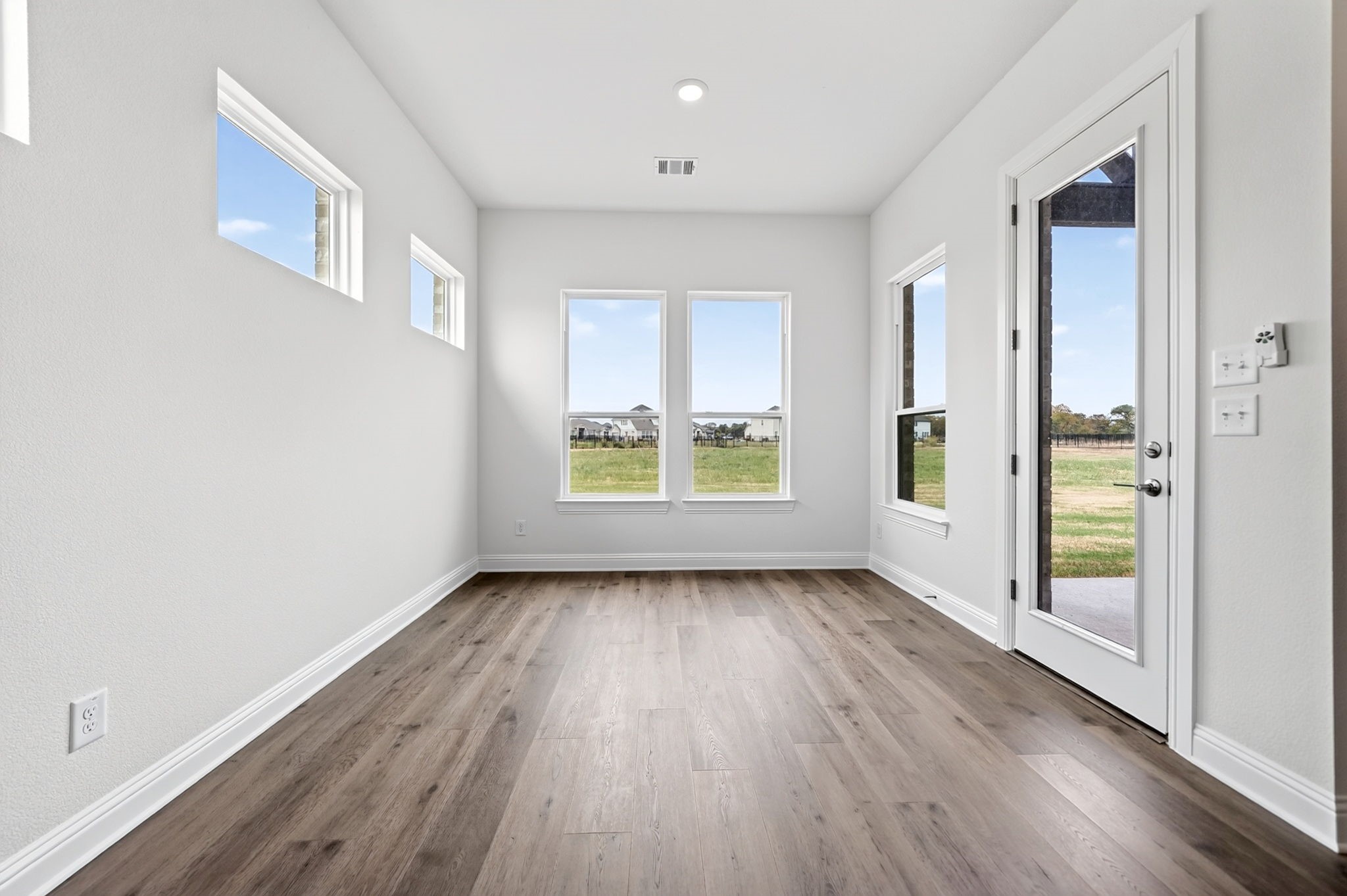 4009 Tamarack Lane