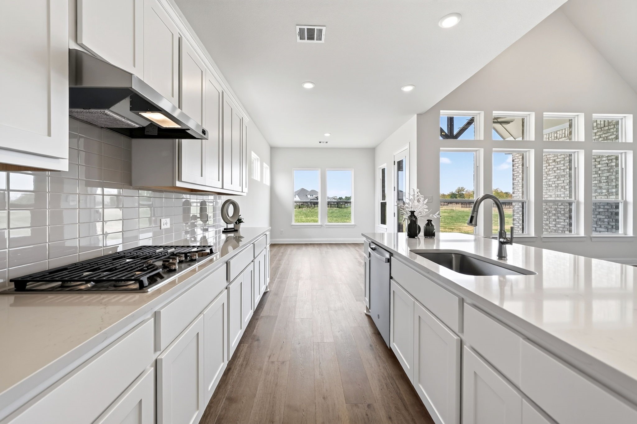 4009 Tamarack Lane