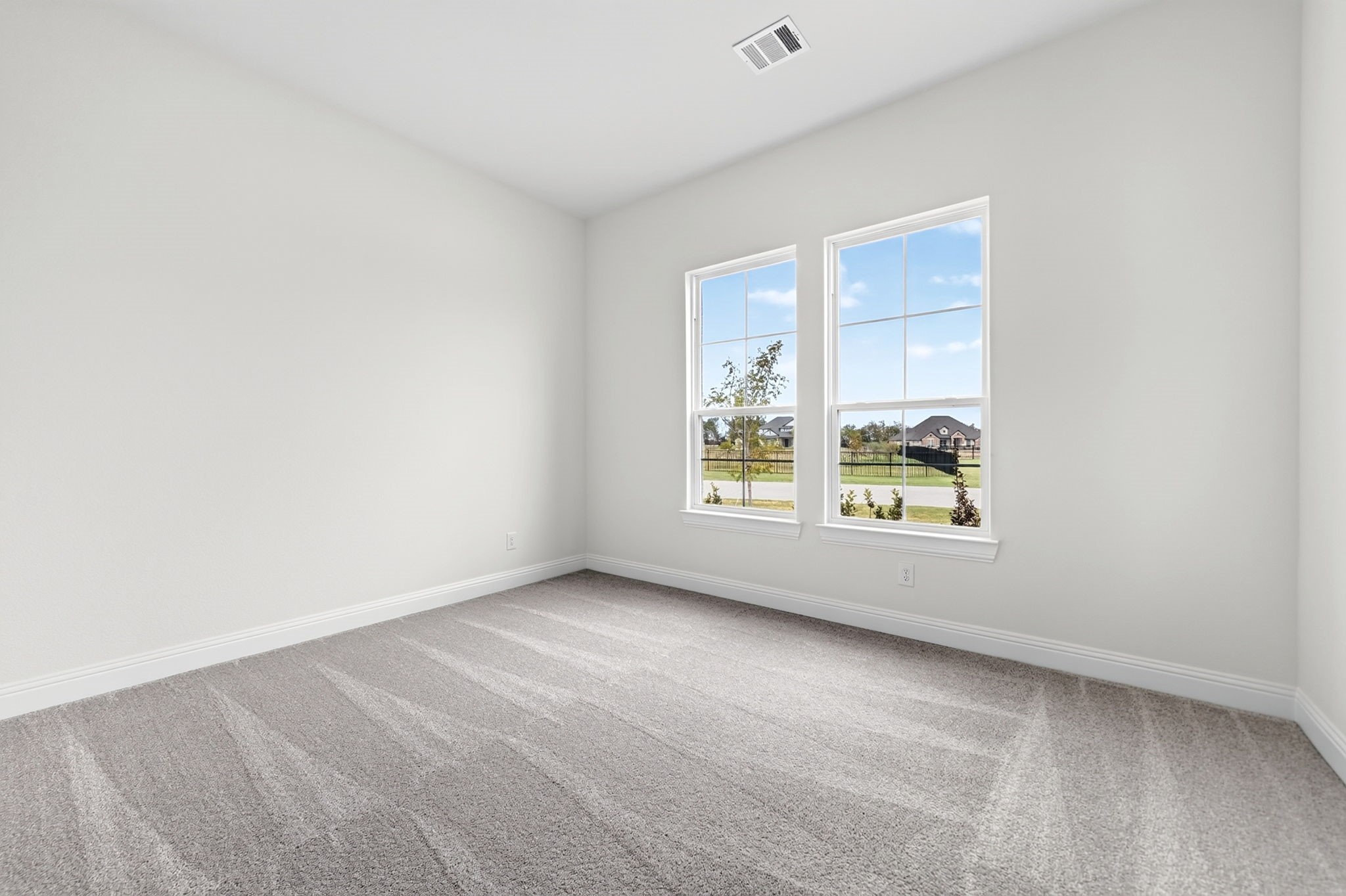 4009 Tamarack Lane