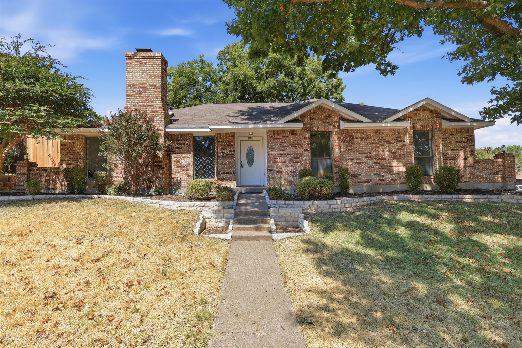 4109 Tracey Trail