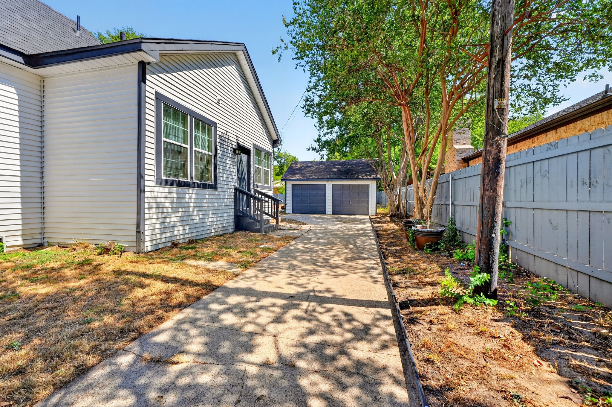 200 1st Street