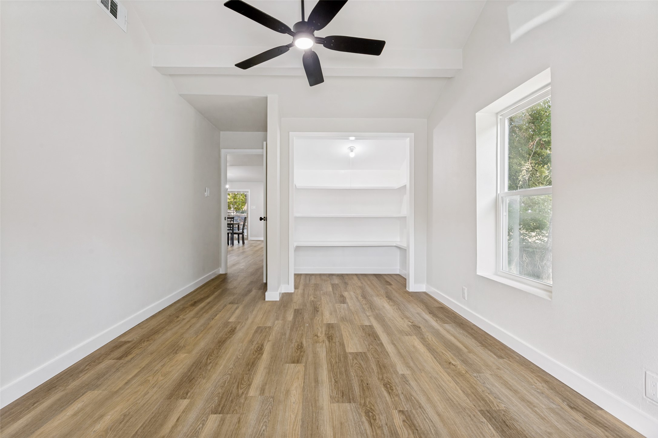 2613 Saturn Road