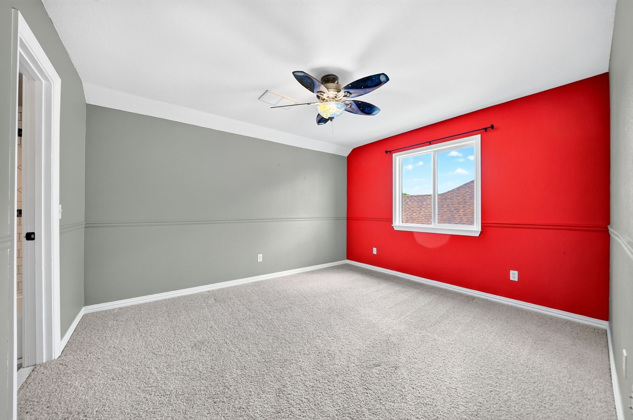 2121 Mcdaniel Circle