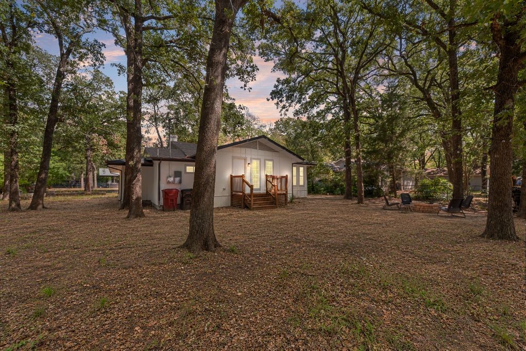 1345 Tawakoni Drive