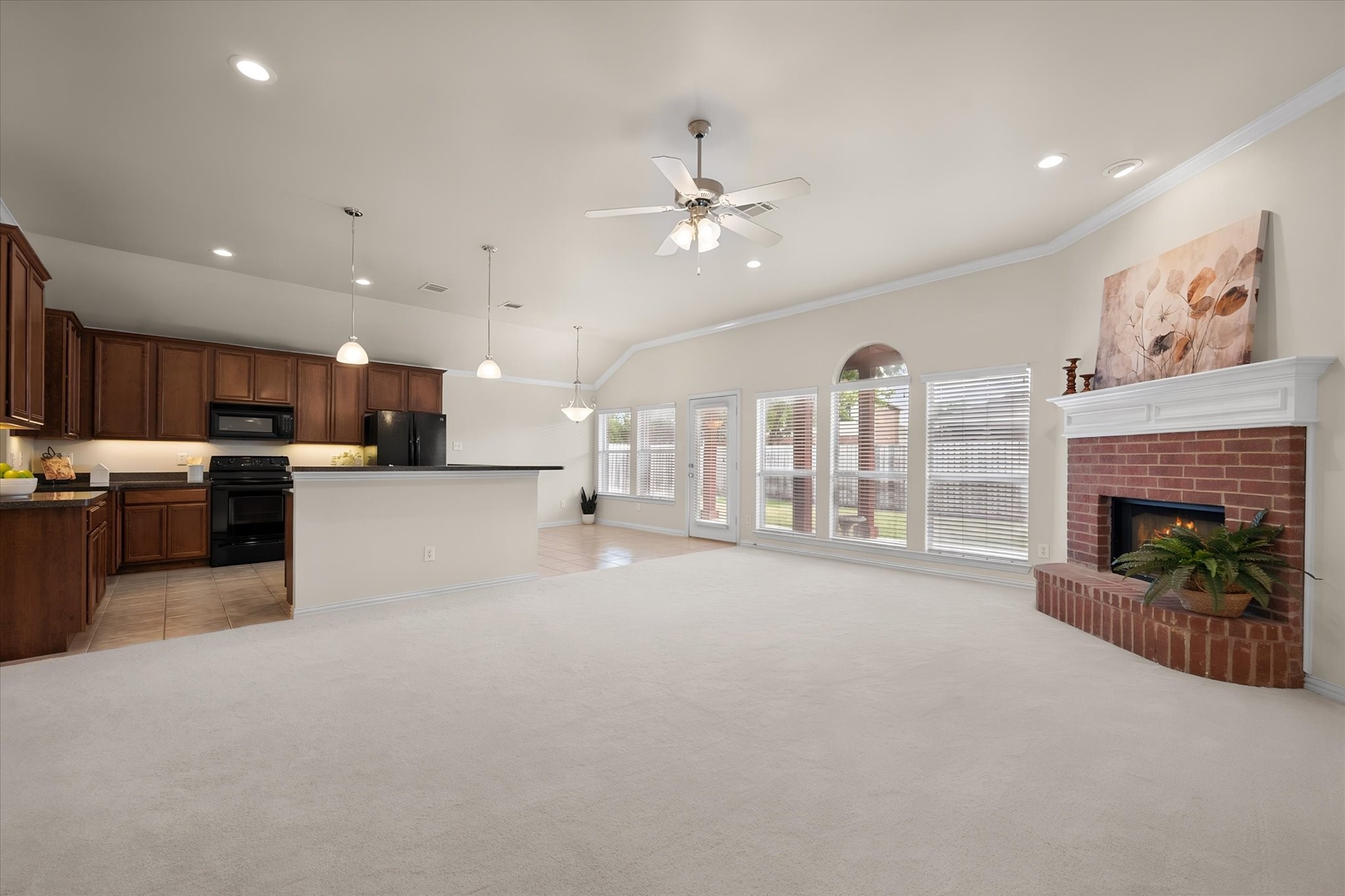 200 Arrowhead Drive