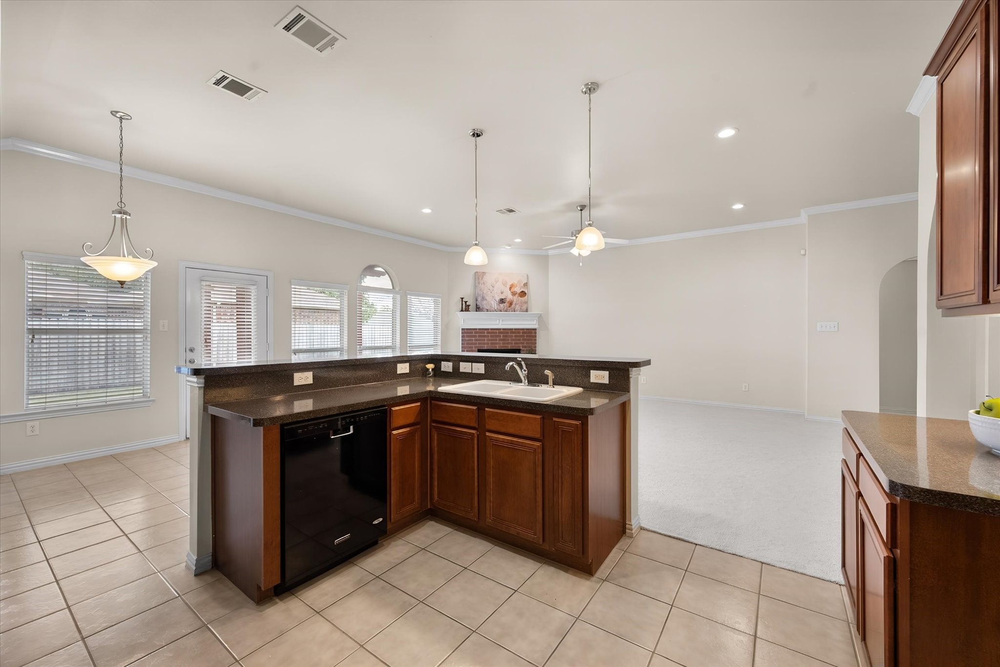 200 Arrowhead Drive