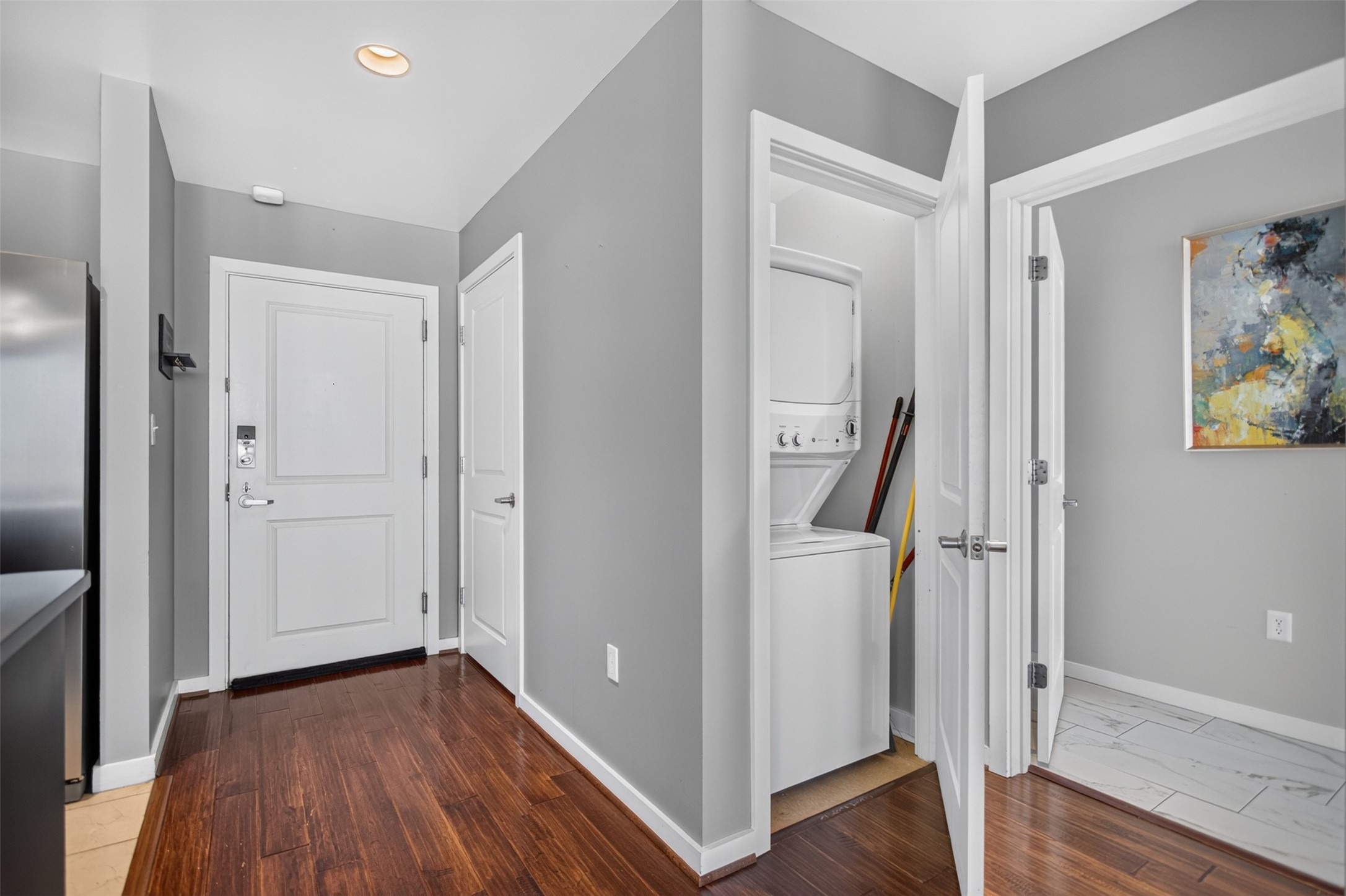 1200 Main Street 1506