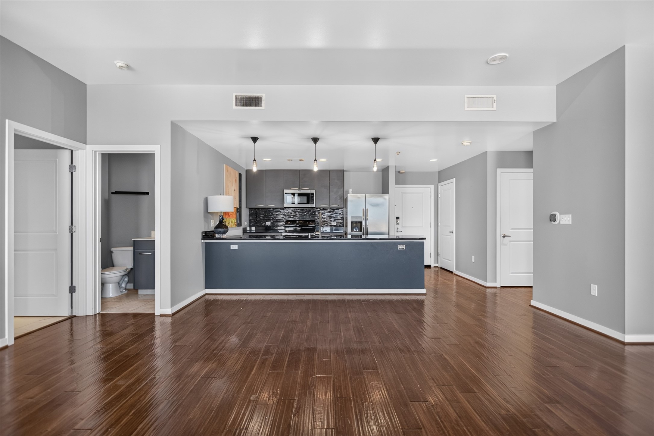 1200 Main Street 1506