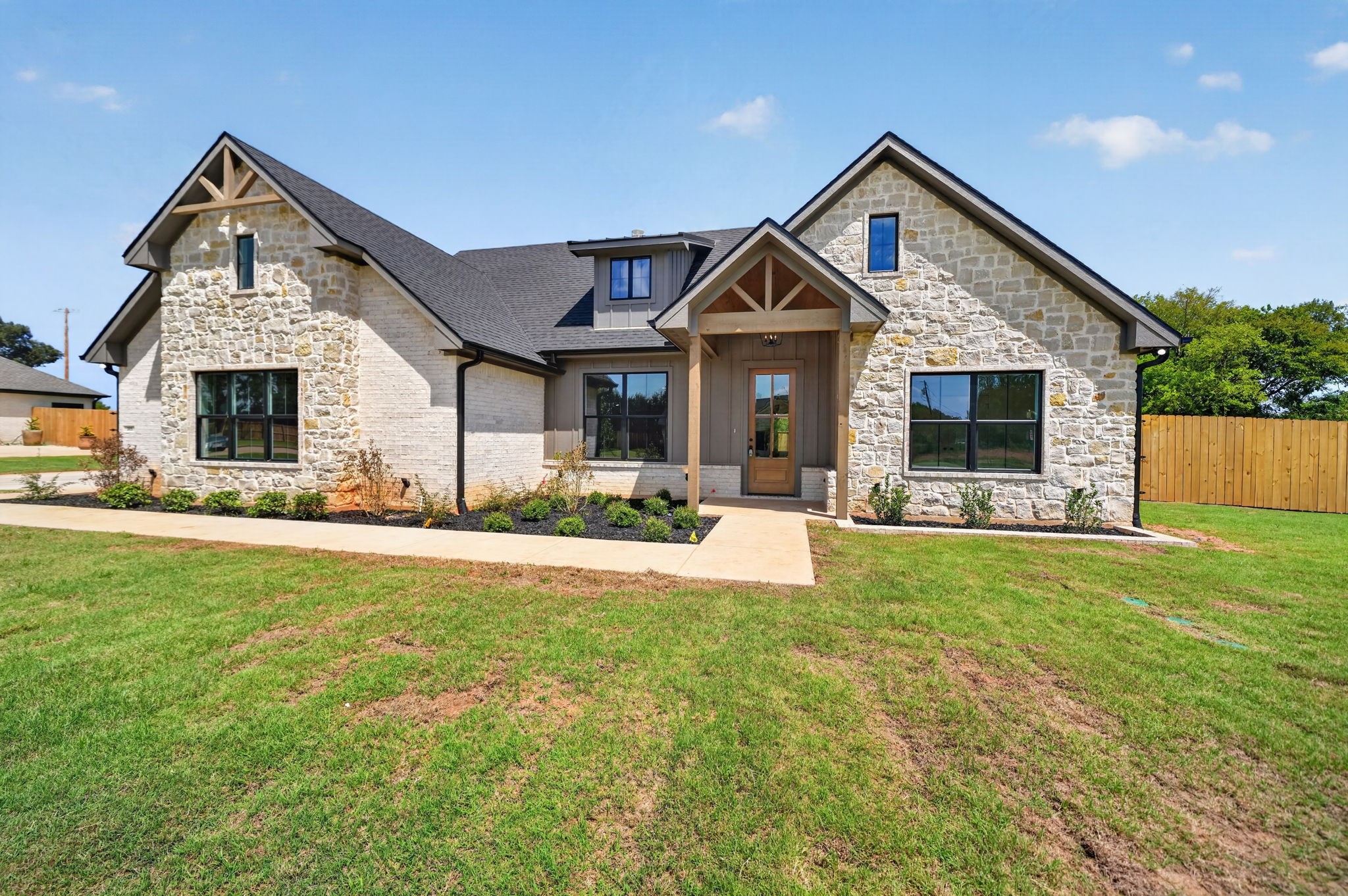 370 Grace Lane