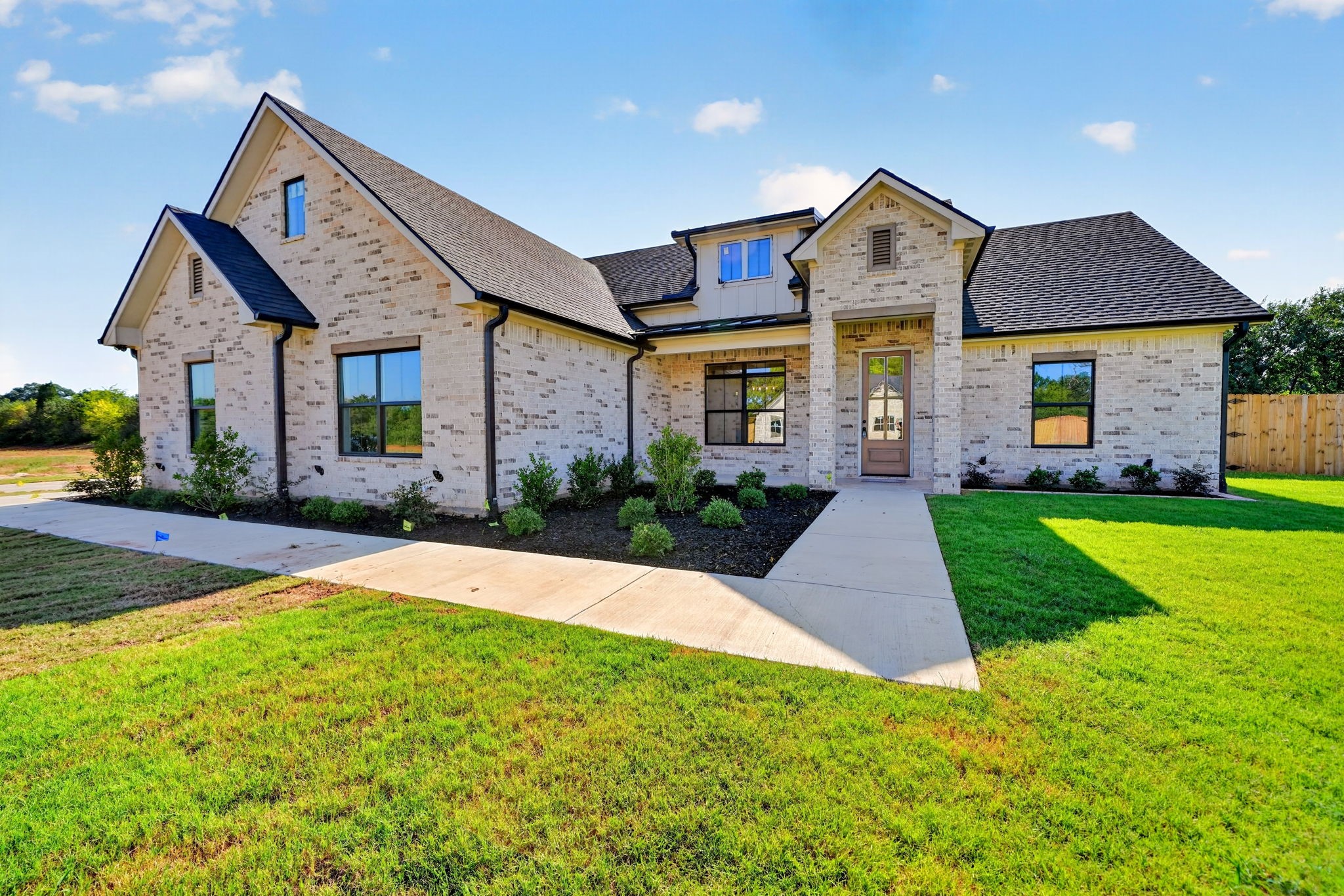 370 Grace Lane
